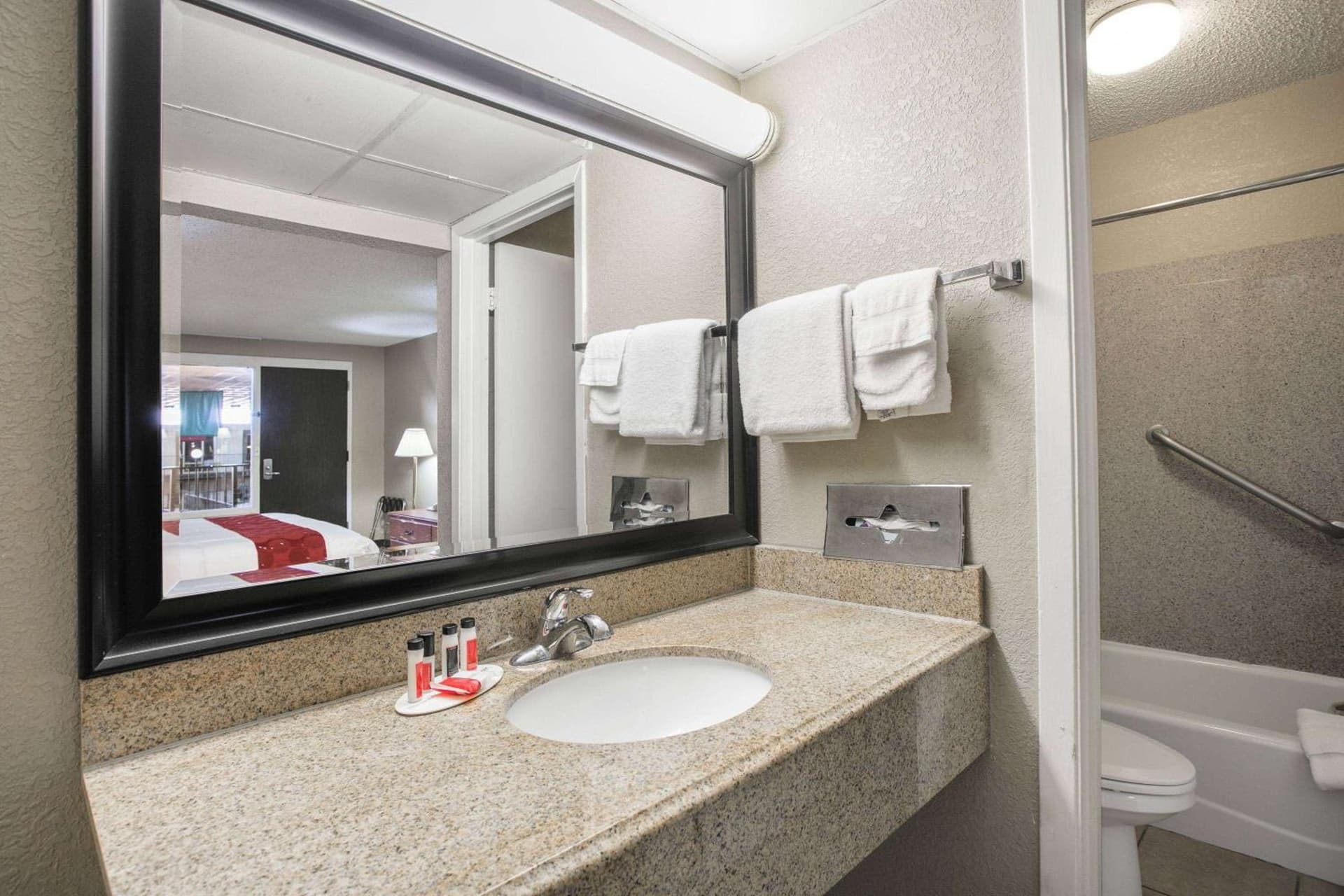 Ramada by Wyndham Odessa Near University of Texas Permian gallery photo in Odessa, TX — image 14