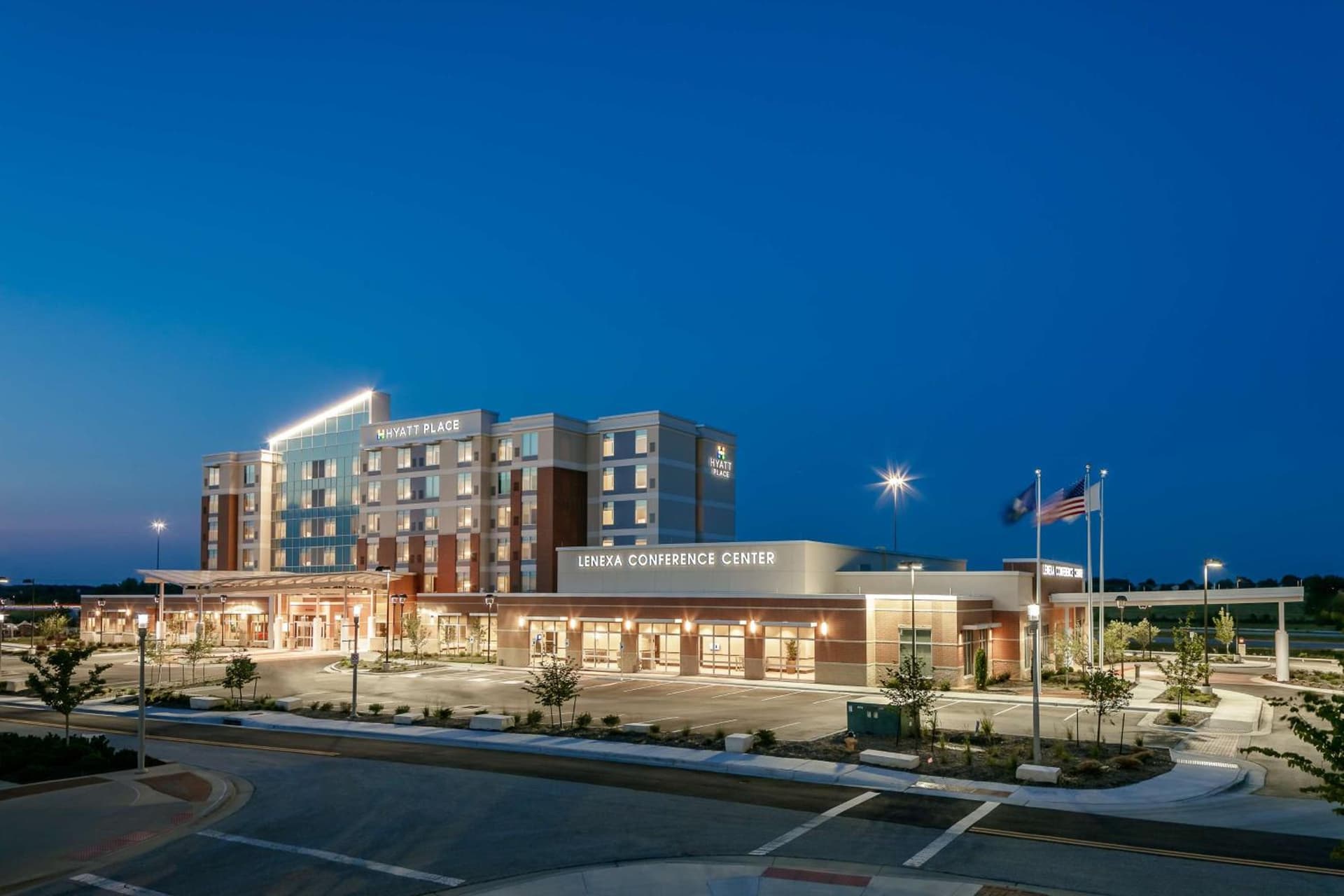 Hyatt Place Kansas City Lenexa City Center gallery photo in Lenexa, KS — image 6