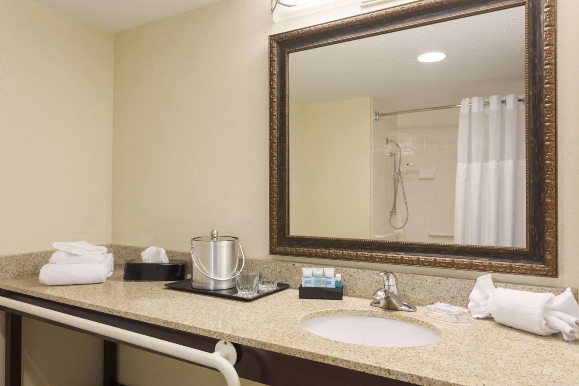 Wyndham Garden Grand Rapids Airport gallery photo in Grand Rapids, MI — image 37