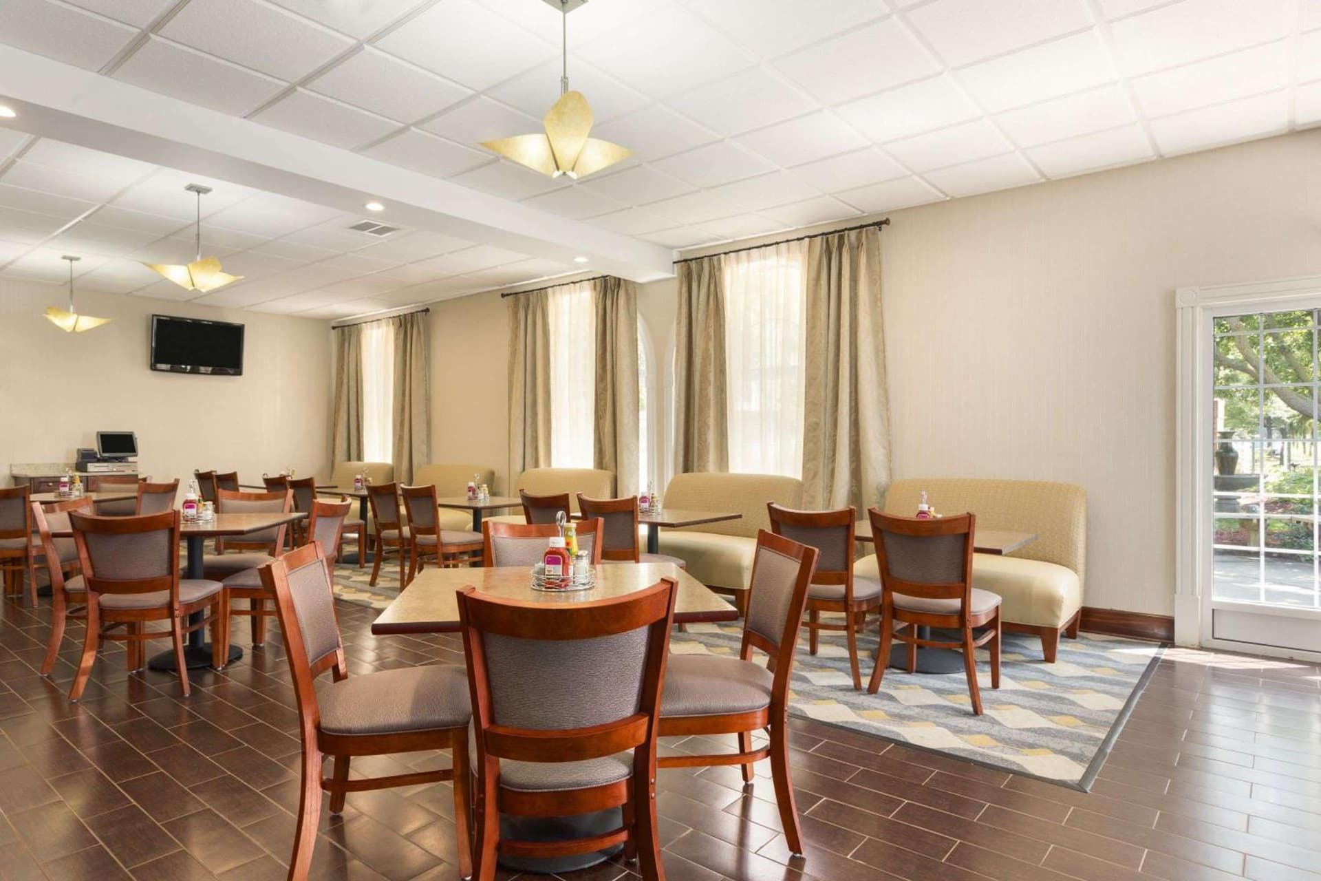 Wyndham Garden Grand Rapids Airport gallery photo in Grand Rapids, MI — image 26