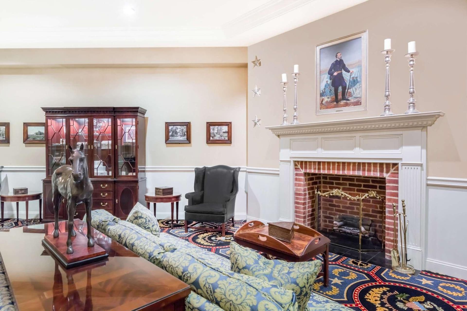 Wyndham Gettysburg Hotel & Conference Center interior in Gettysburg, PA — gallery photo 2