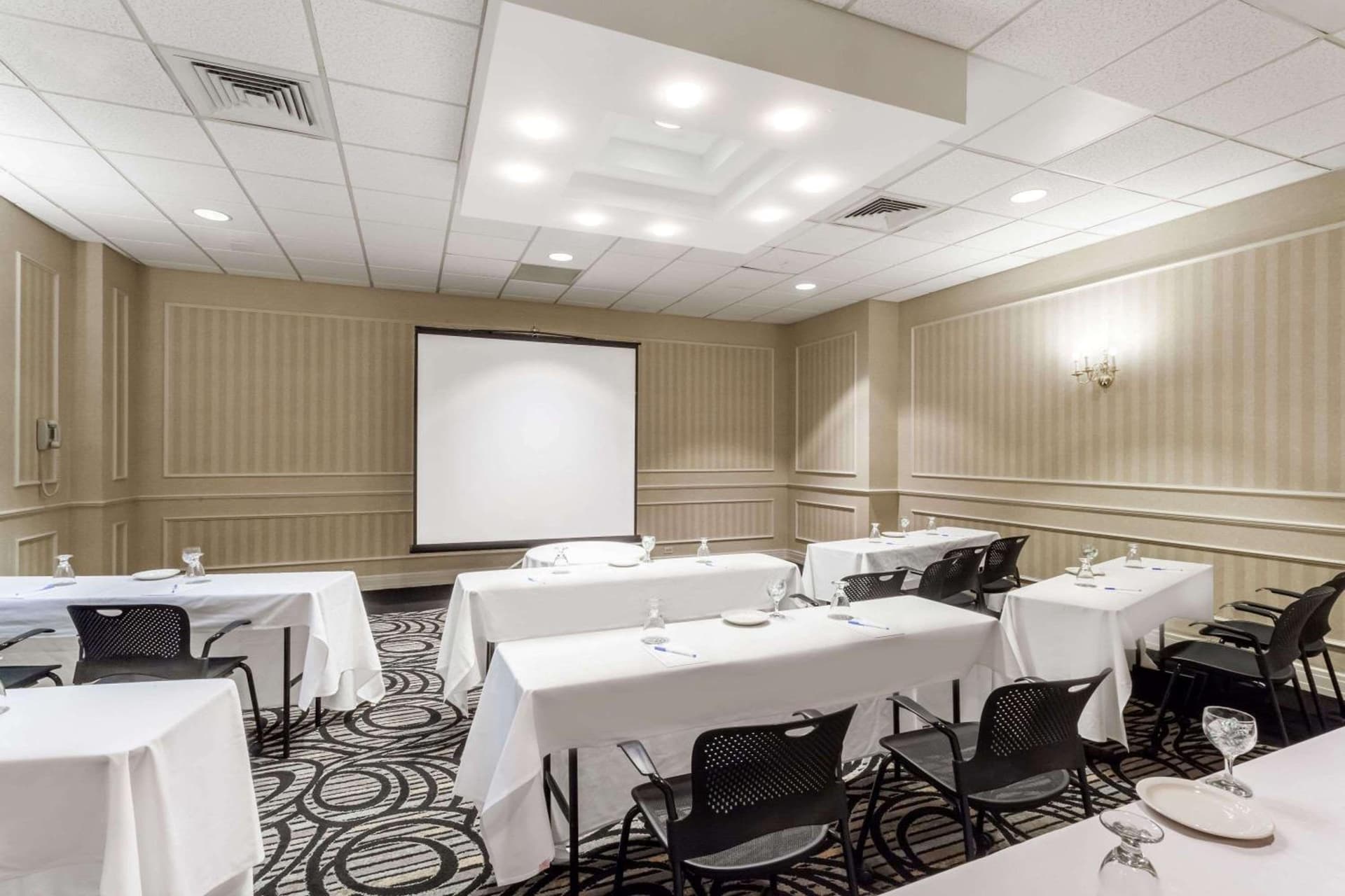 Wyndham Southbury gallery photo in Southbury, CT — image 4