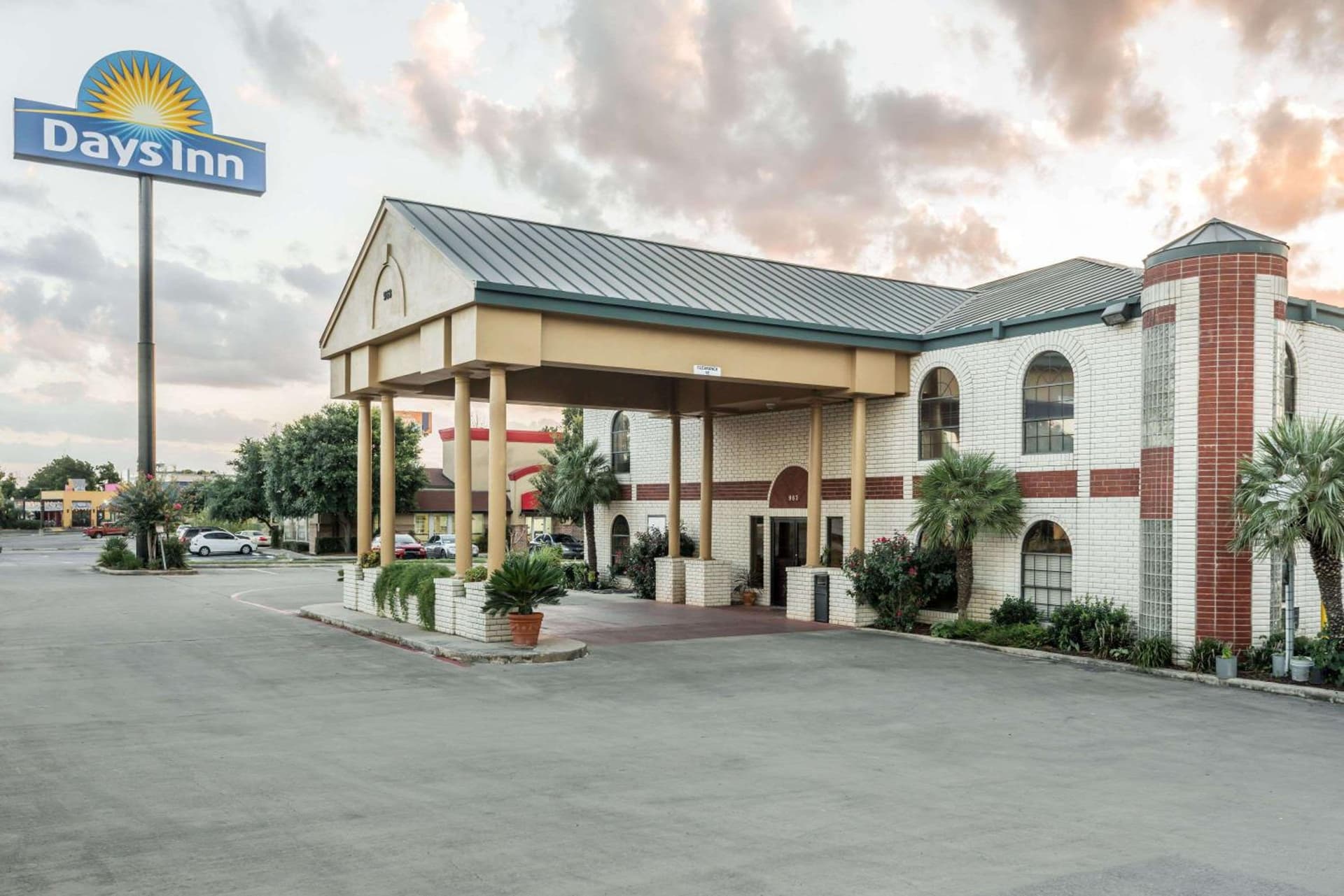 Days Inn by Wyndham New Braunfels — hotel in New Braunfels, Texas