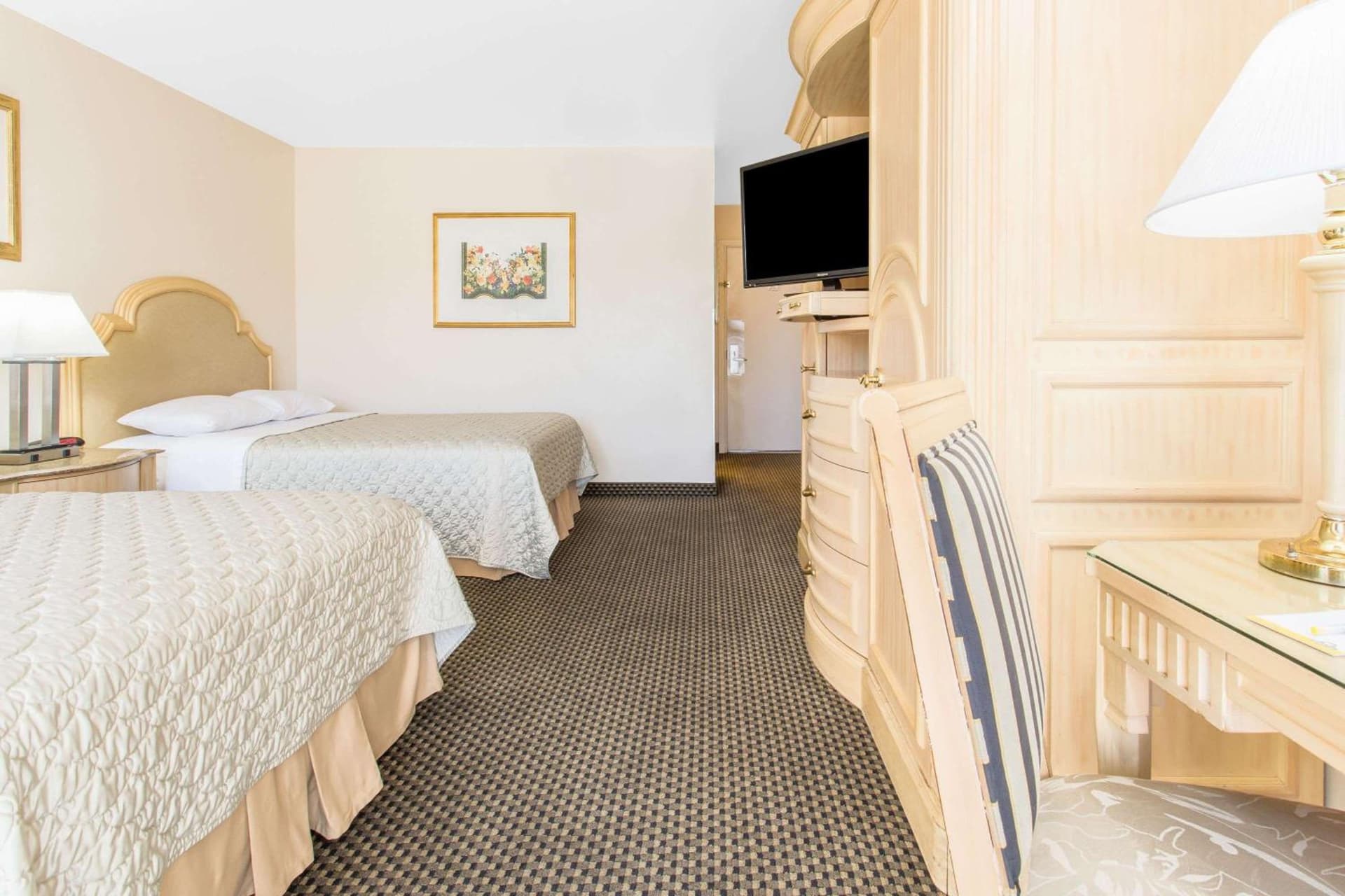 Days Inn by Wyndham Modesto gallery photo in Modesto, CA — image 10