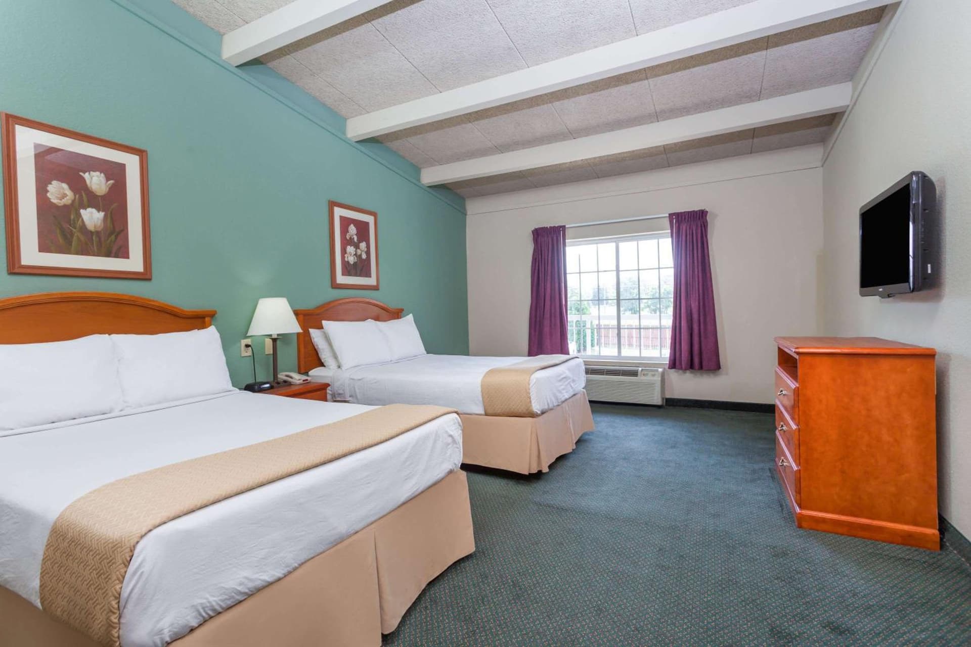 Days Inn & Suites by Wyndham Lexington gallery photo in Lexington, KY — image 8