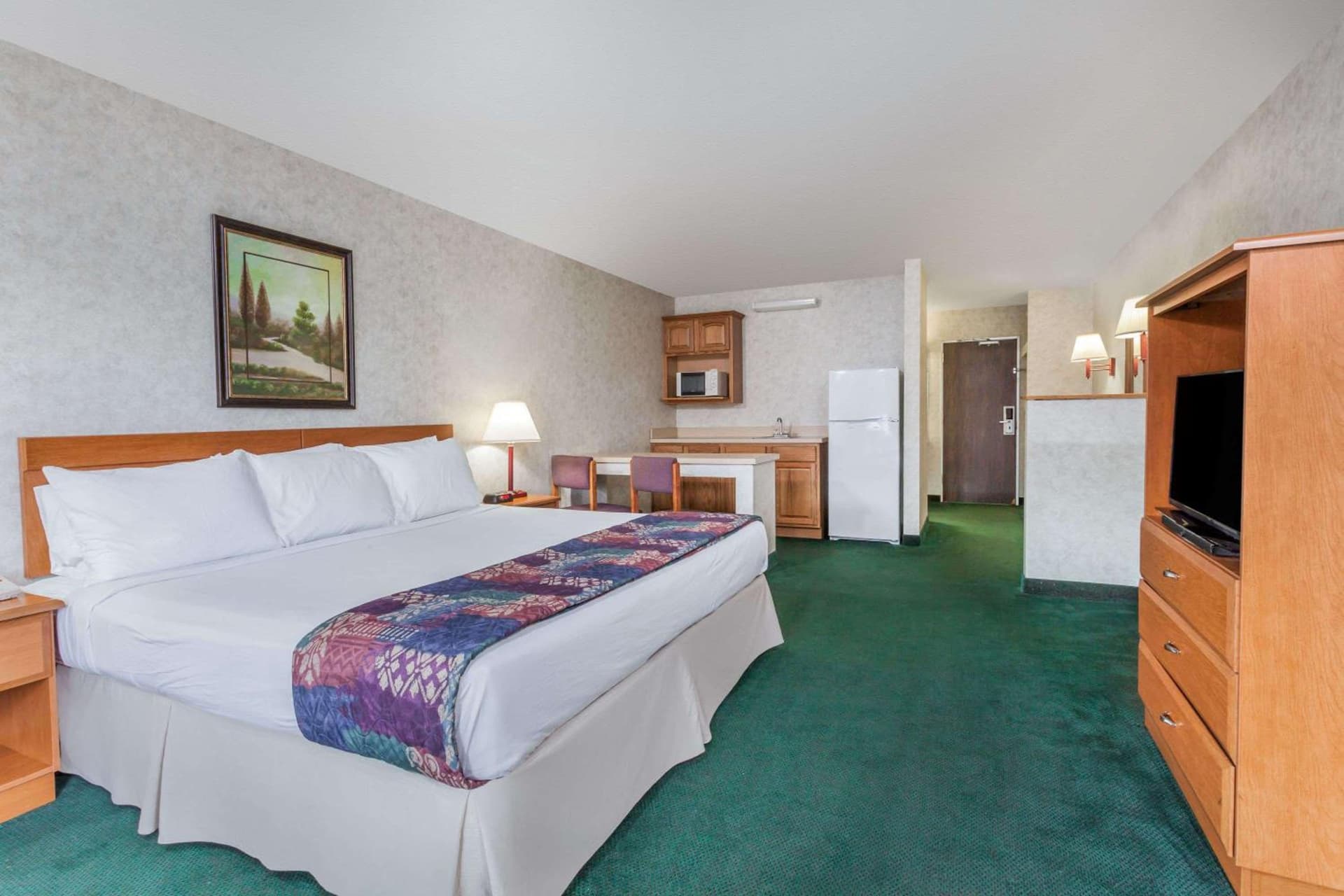 Days Inn & Suites by Wyndham Lexington gallery photo in Lexington, KY — image 12