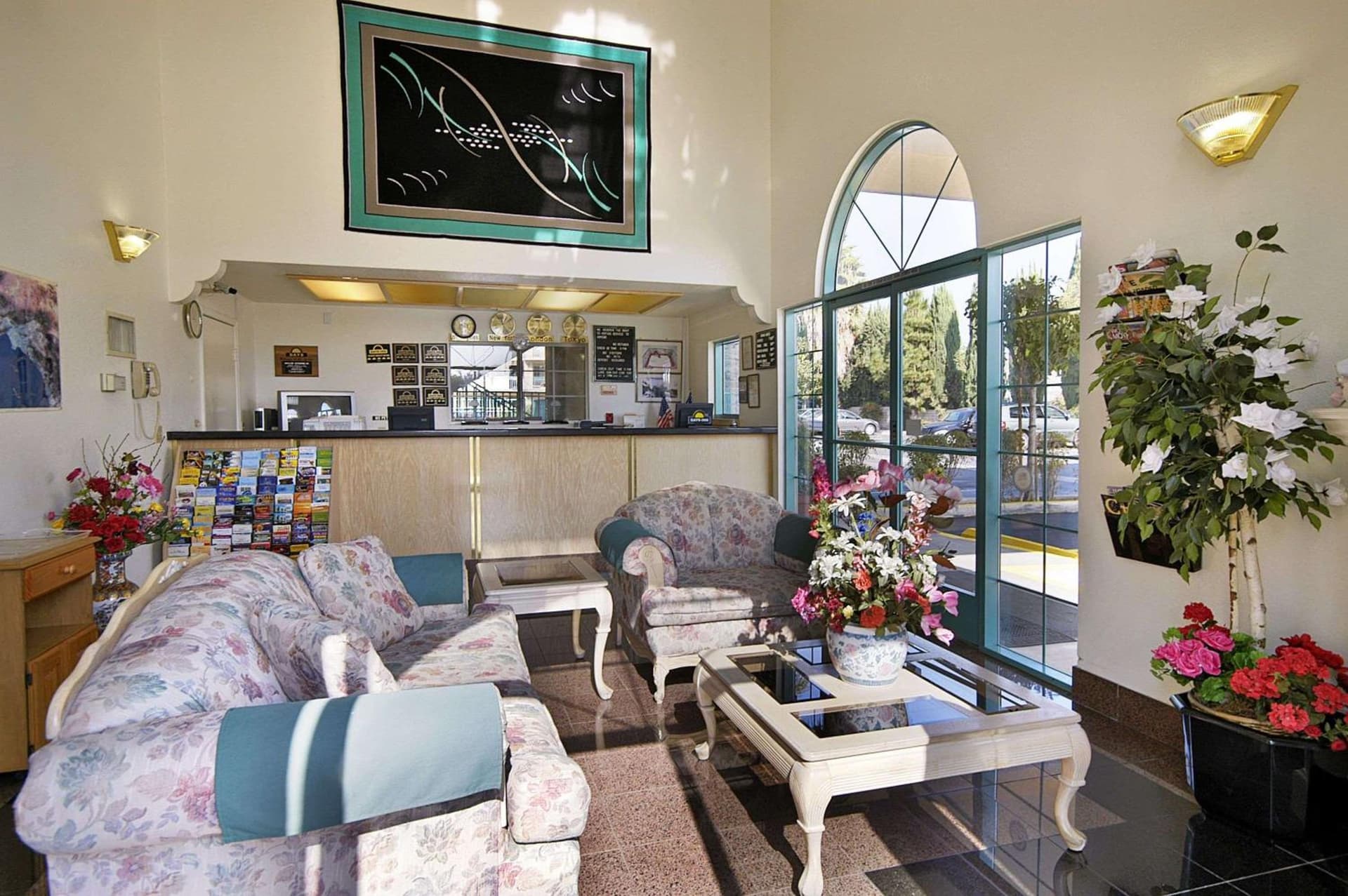 Days Inn by Wyndham Riverside Tyler Mall gallery photo in Riverside, CA — image 4