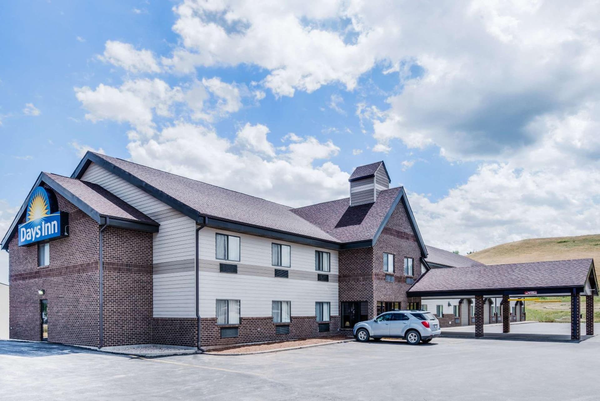 Days Inn by Wyndham Sturgis SOUTHDAKOTA interior in Sturgis, SD — gallery photo 2