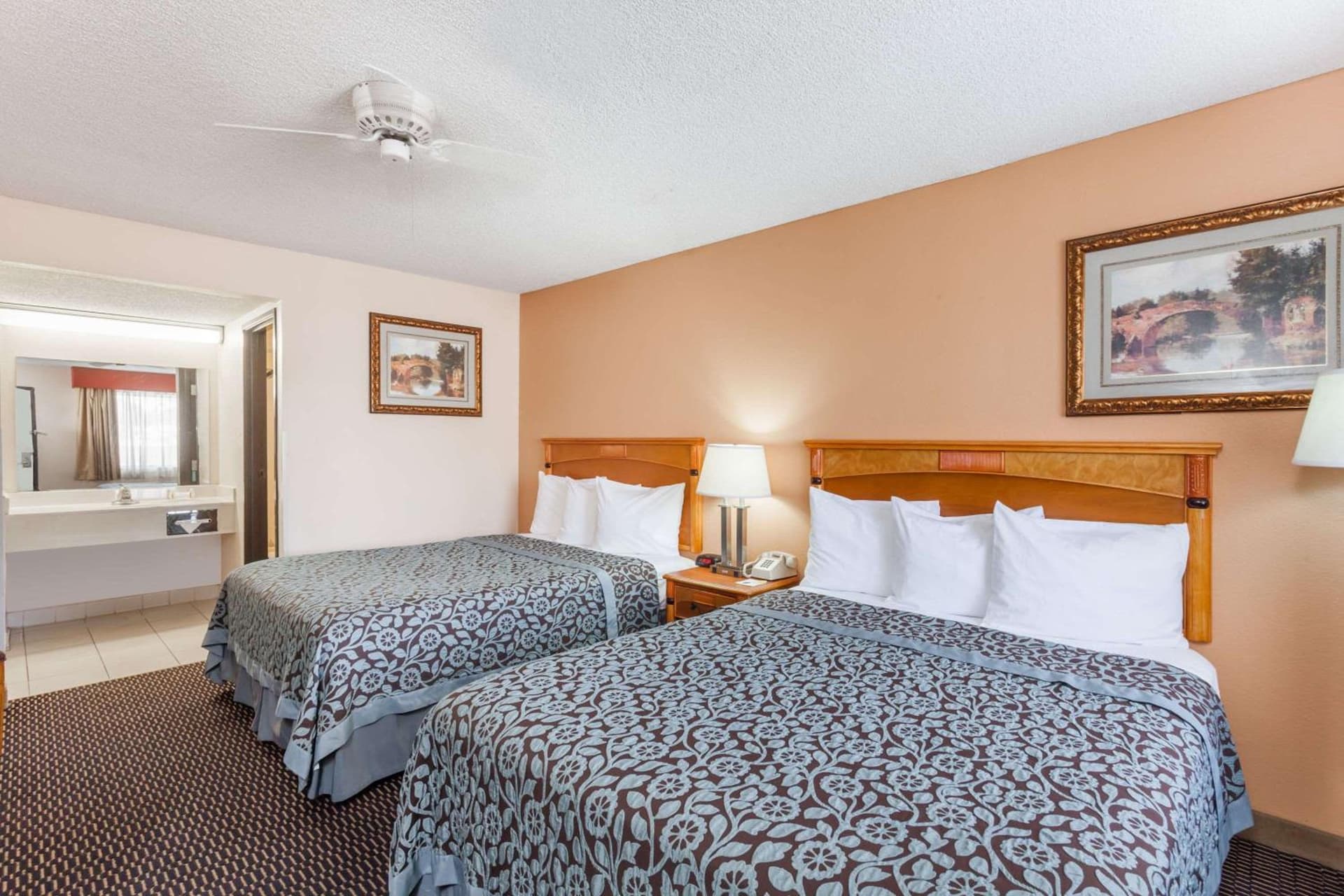Days Inn by Wyndham Yuma gallery photo in Yuma, AZ — image 32