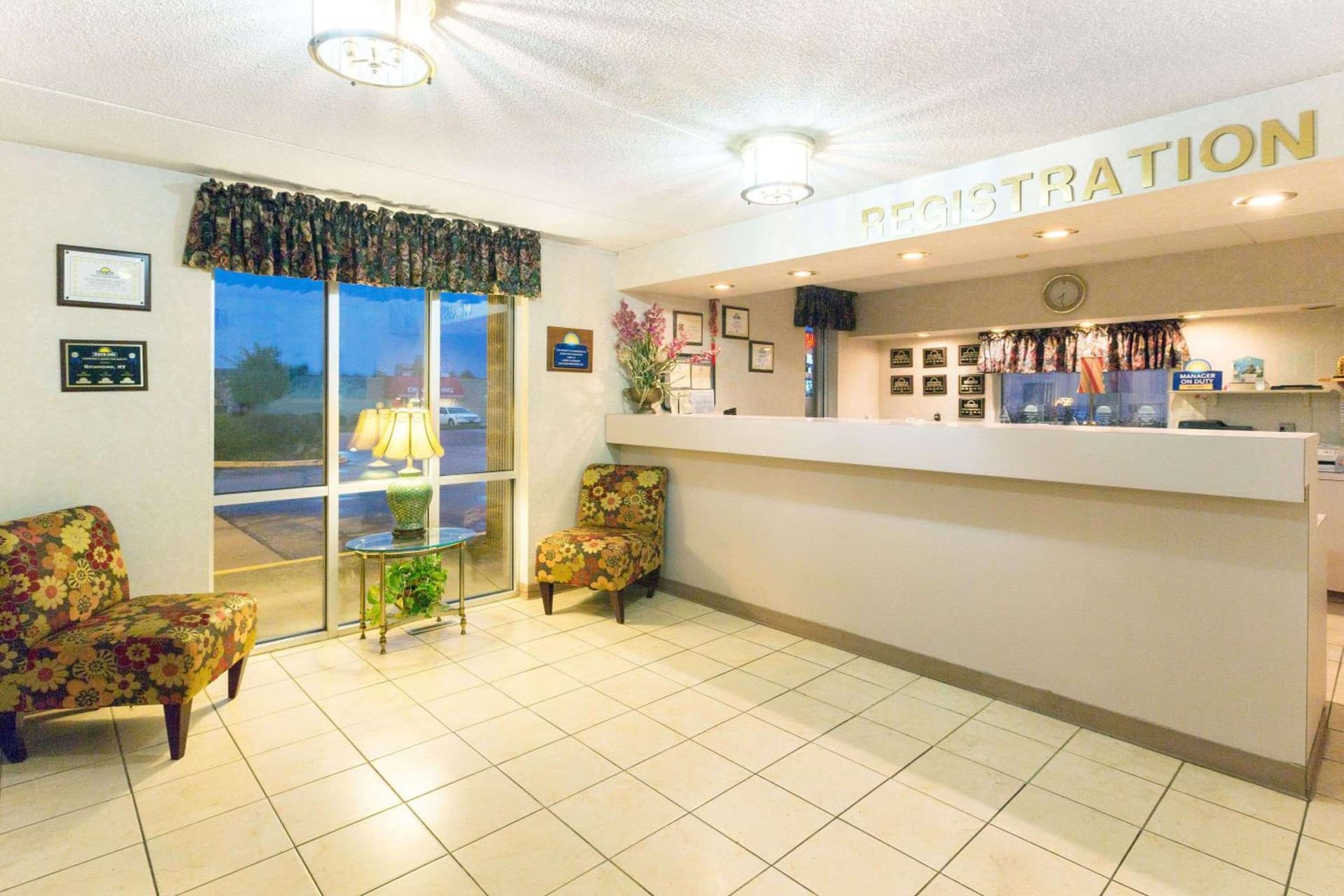 Days Inn by Wyndham Richmond property views in Richmond, KY — gallery photo 3