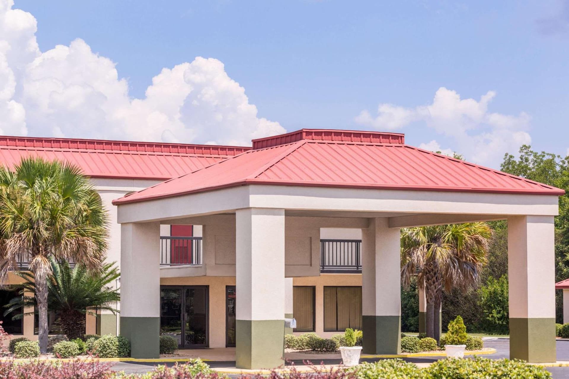 Days Inn by Wyndham Dublin GA featured exterior or lobby in Dublin, GA — similar hotel