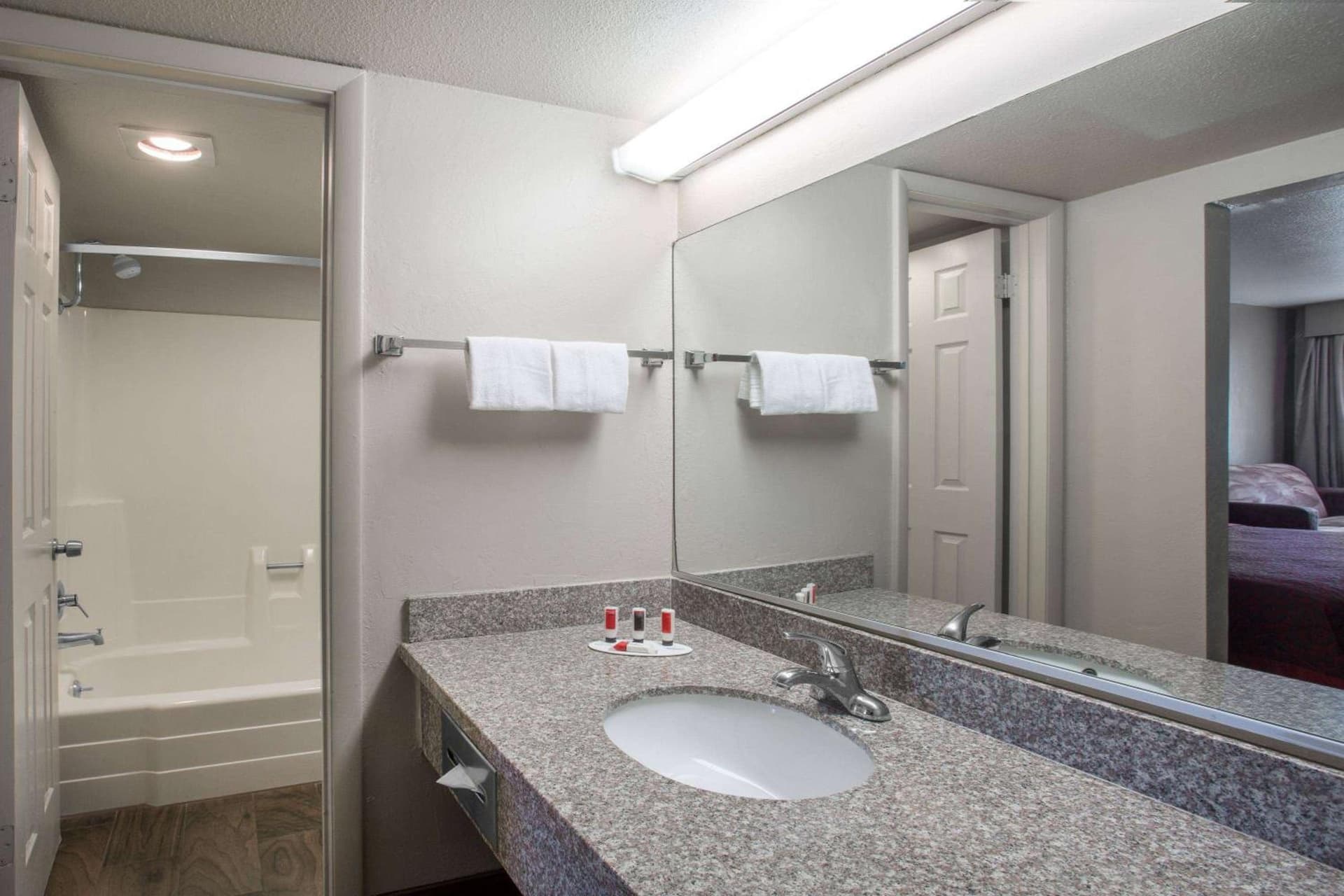 Royal Inn Provo gallery photo in Provo, UT — image 16