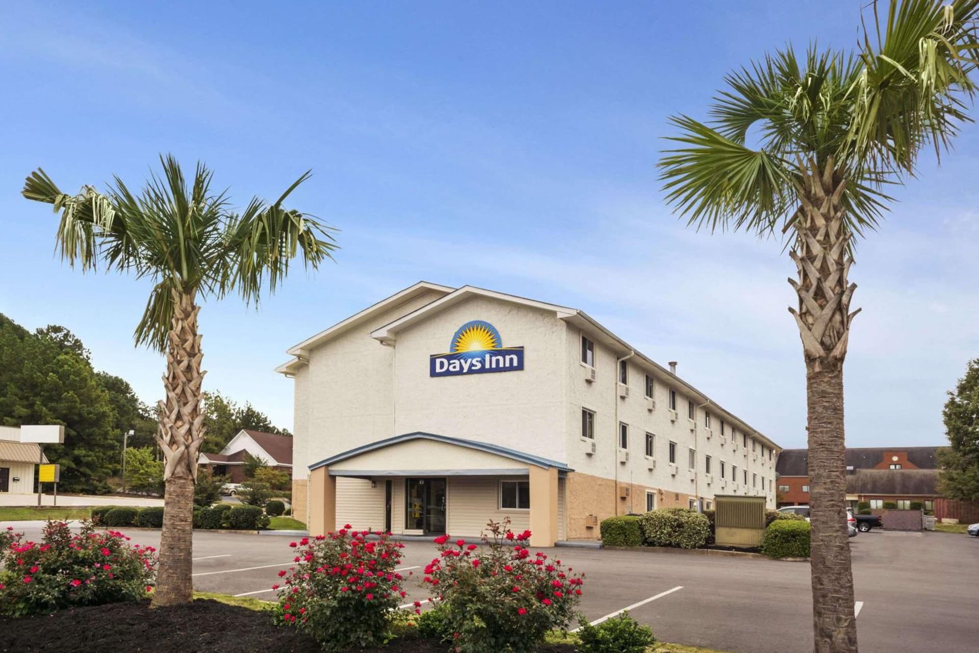 Days Inn by Wyndham Greenwood SC interior in Greenwood, SC — gallery photo 2