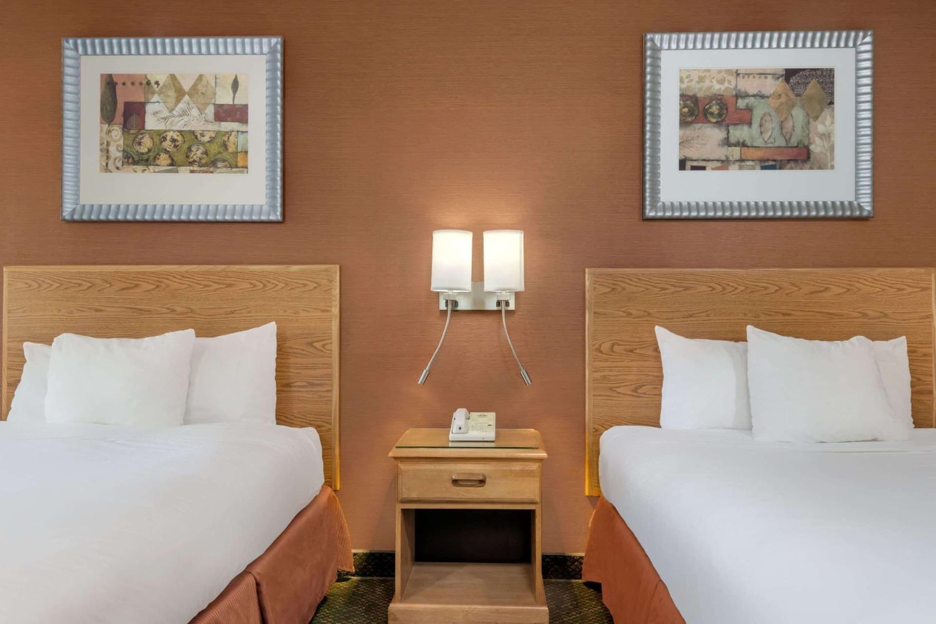 Days Inn by Wyndham Columbus Fairgrounds gallery photo in Columbus, OH — image 17