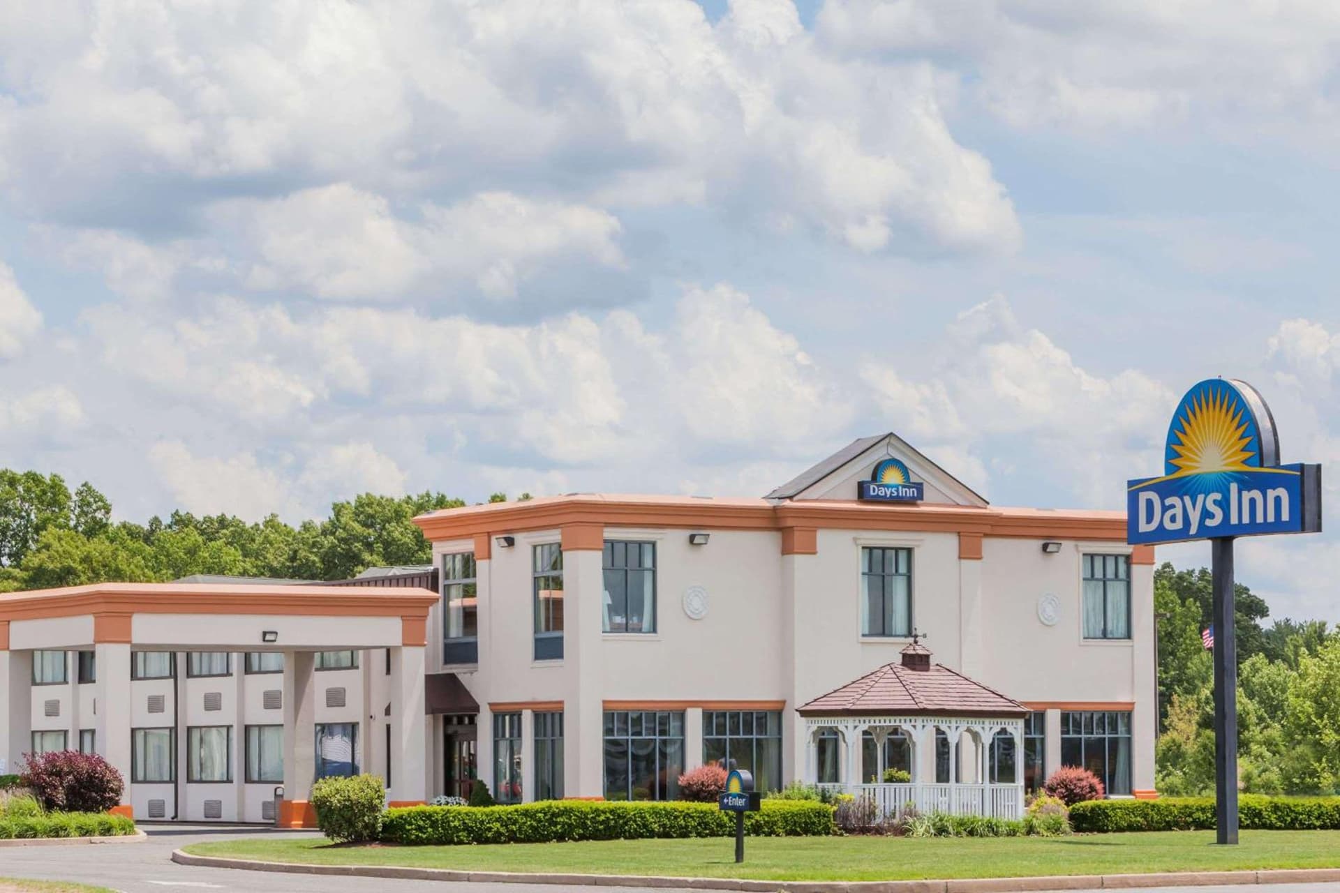 Days Inn by Wyndham Windsor Locks / Bradley Intl Airport featured exterior or lobby in Windsor Locks — similar hotel