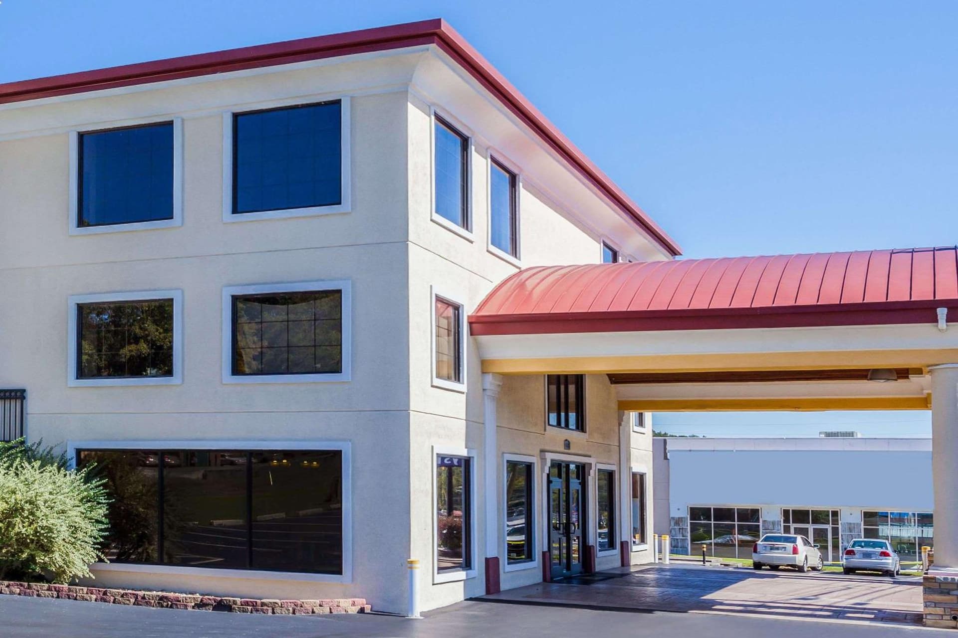 Days Inn by Wyndham Dalton featured exterior or lobby in Dalton, GA — similar hotel