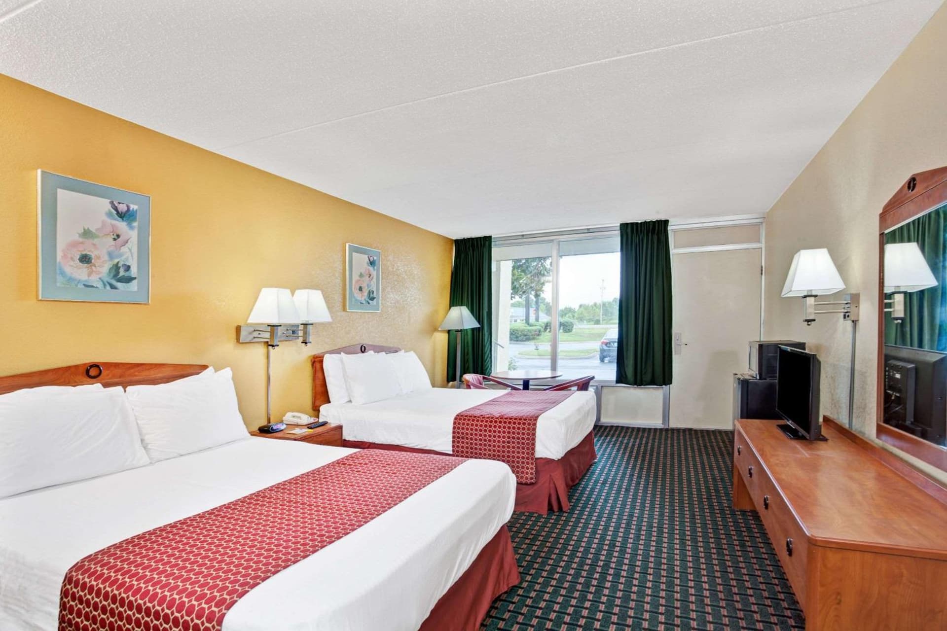 Days Inn by Wyndham Clarksville TN gallery photo in Clarksville, TN — image 35