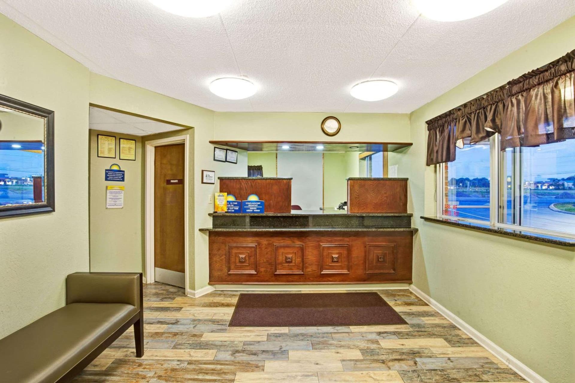 Days Inn by Wyndham Clarksville TN gallery photo in Clarksville, TN — image 15