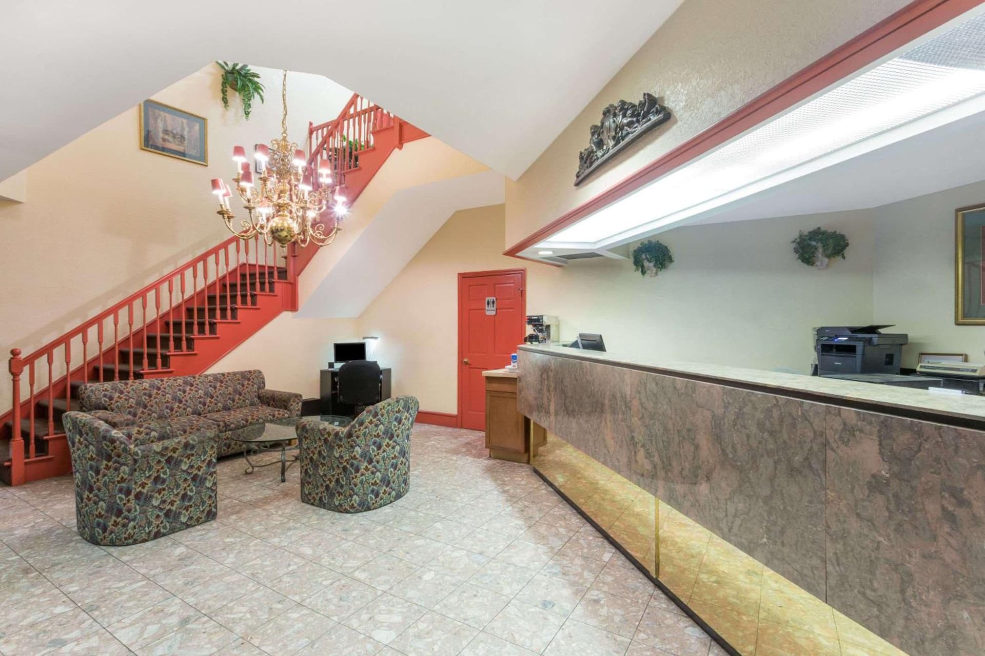 Days Inn by Wyndham Savannah Airport property views in Savannah, GA — gallery photo 3