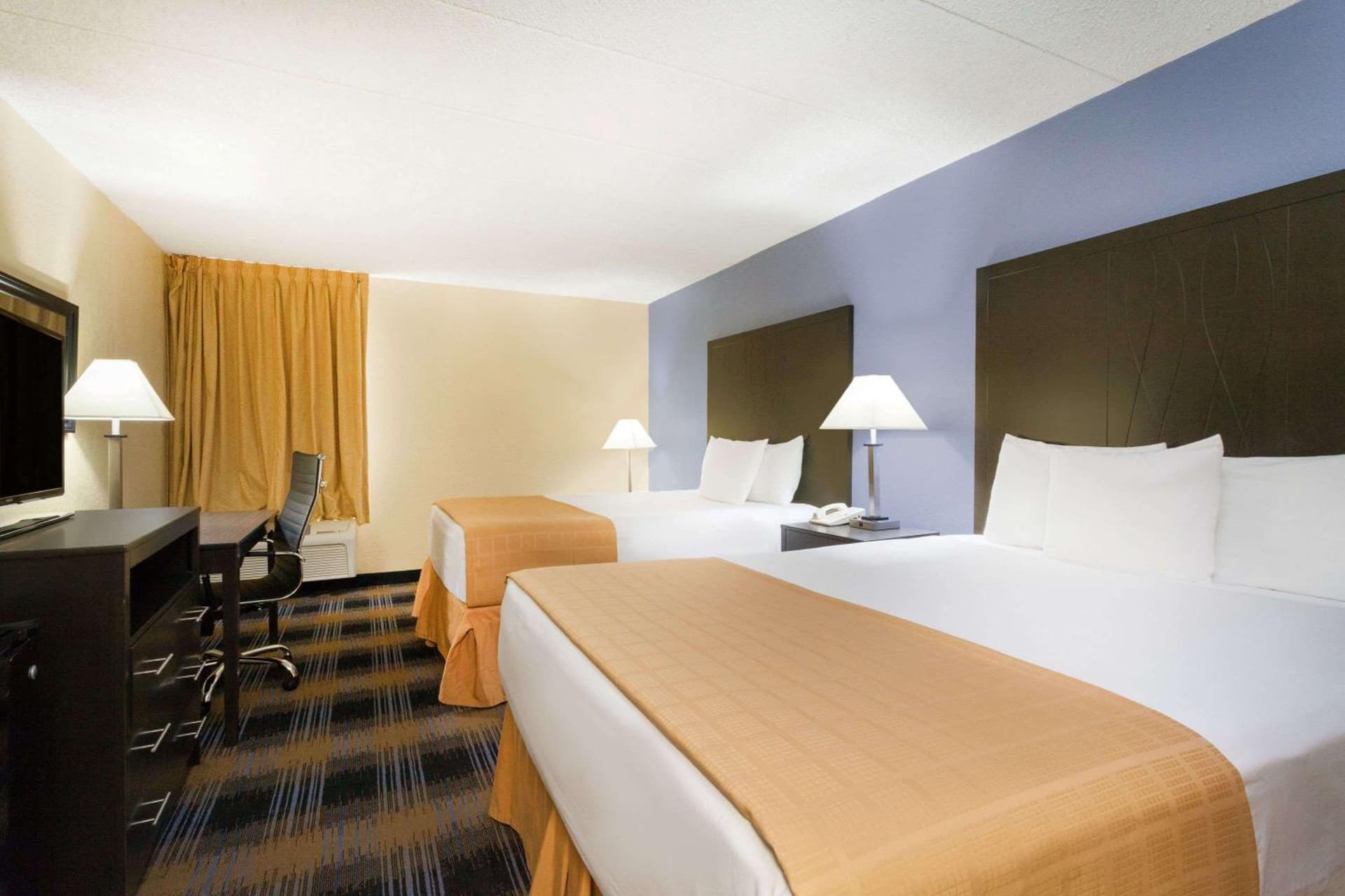 Days Inn by Wyndham Wilkes Barre gallery photo in Wilkes-Barre, PA — image 14