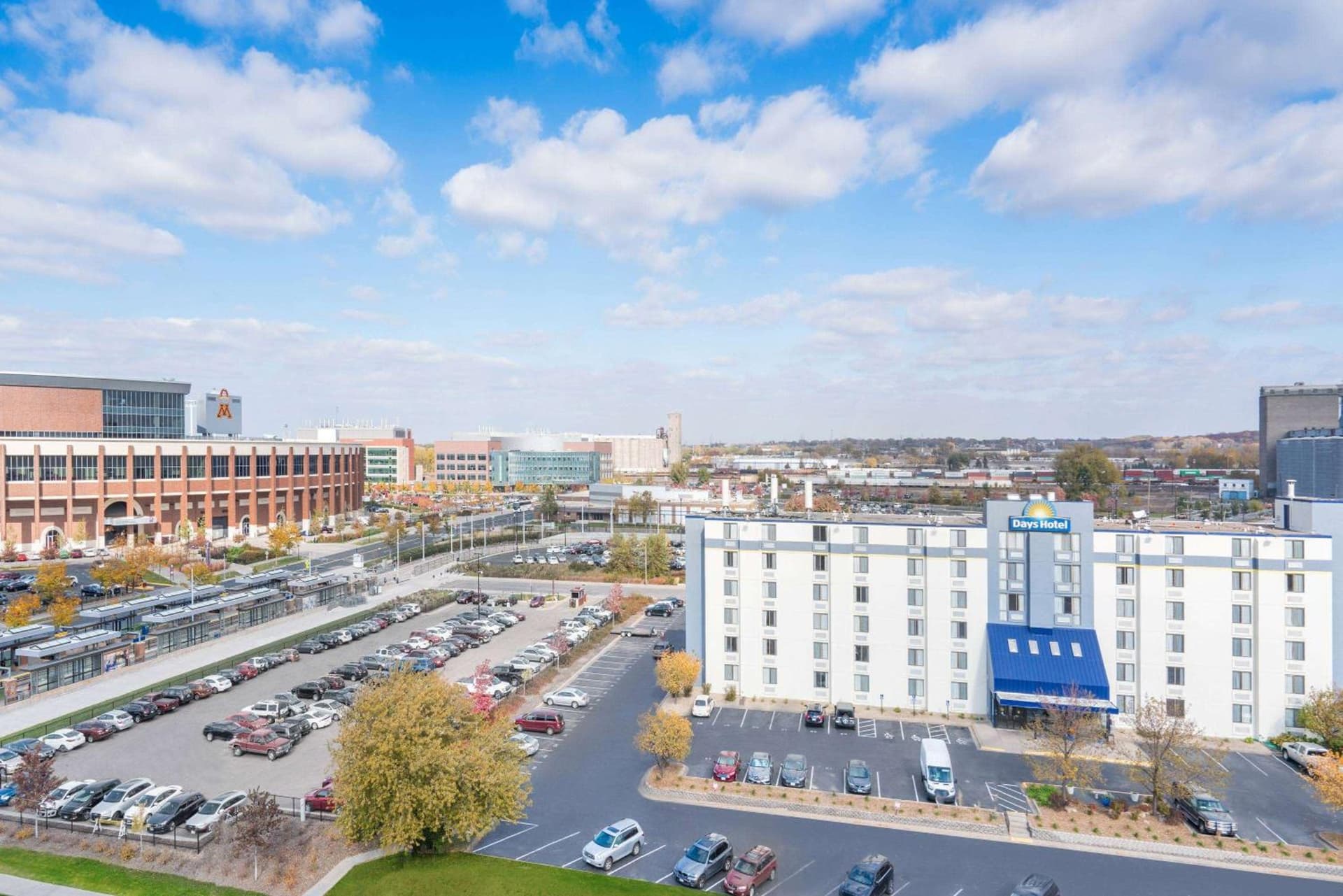 Days Hotel by Wyndham University Ave SE gallery photo in Minneapolis, MN — image 8