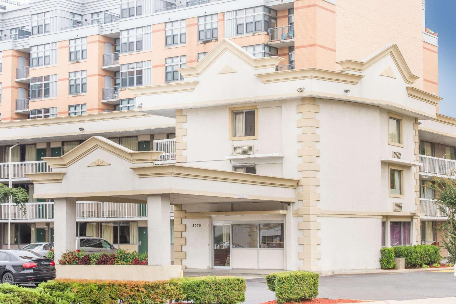 Days Inn by Wyndham Arlington Pentagon featured exterior or lobby in Arlington, VA — similar hotel