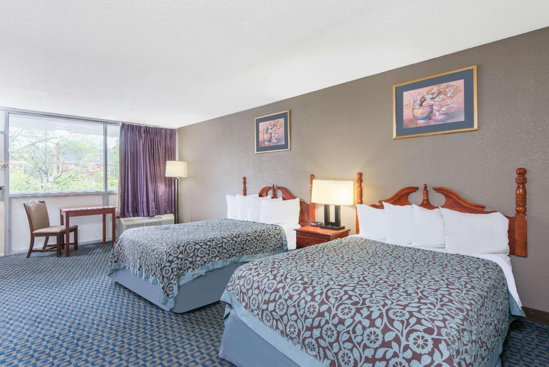 Days Inn by Wyndham Arlington Pentagon gallery photo in Arlington, VA — image 11