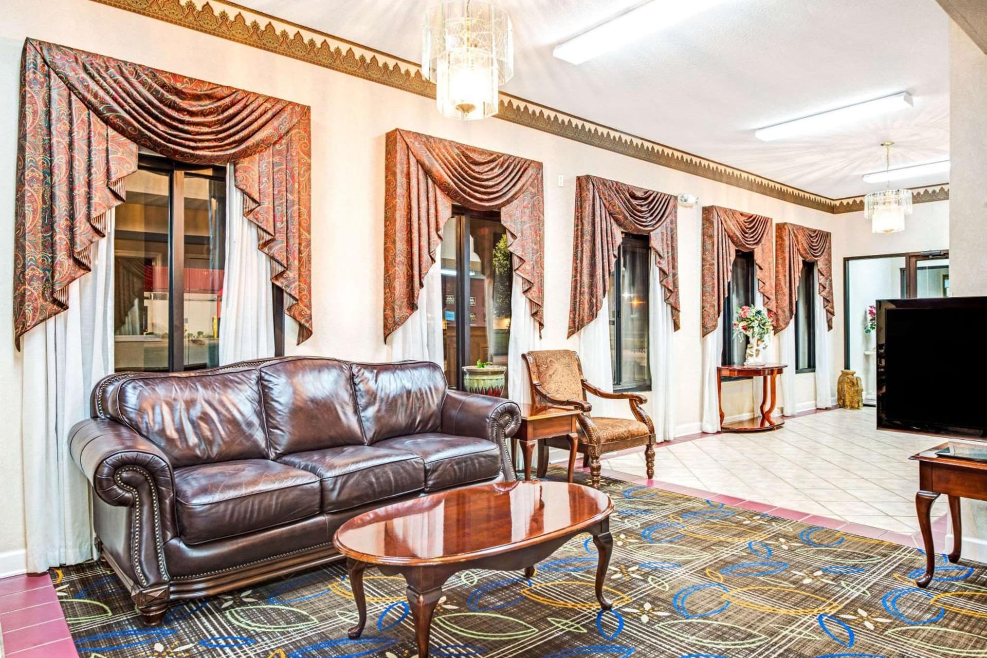 Days Inn by Wyndham Covington interior in Covington, TN — gallery photo 2