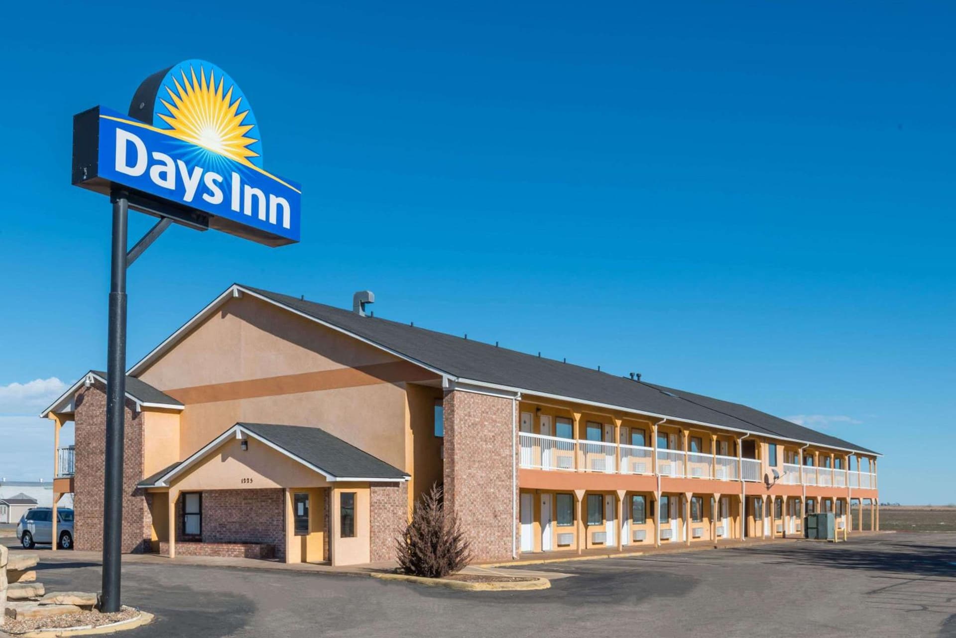 Days Inn by Wyndham Russell interior in Russell, KS — gallery photo 2