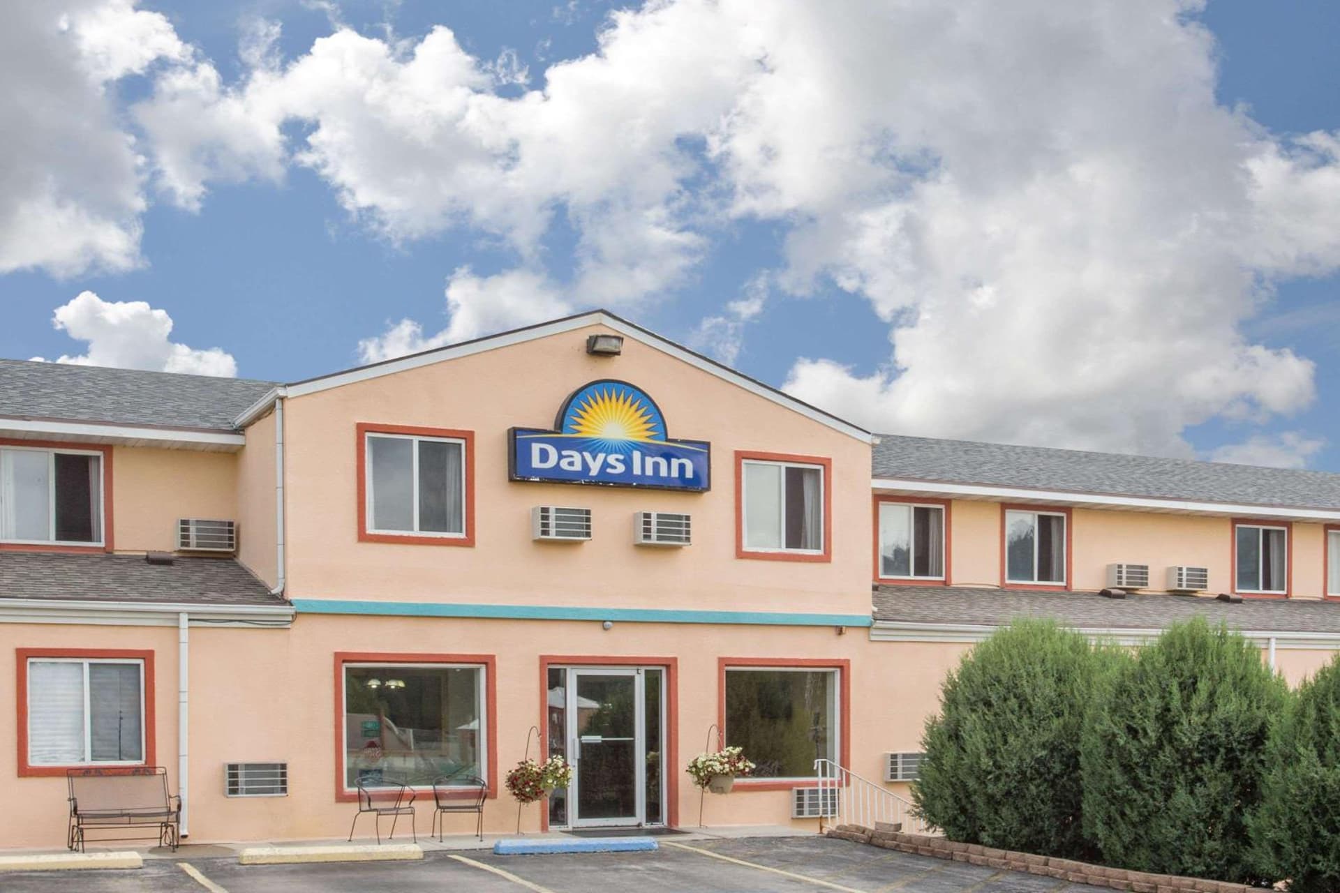 Days Inn by Wyndham Custer featured exterior or lobby in Custer, SD — similar hotel