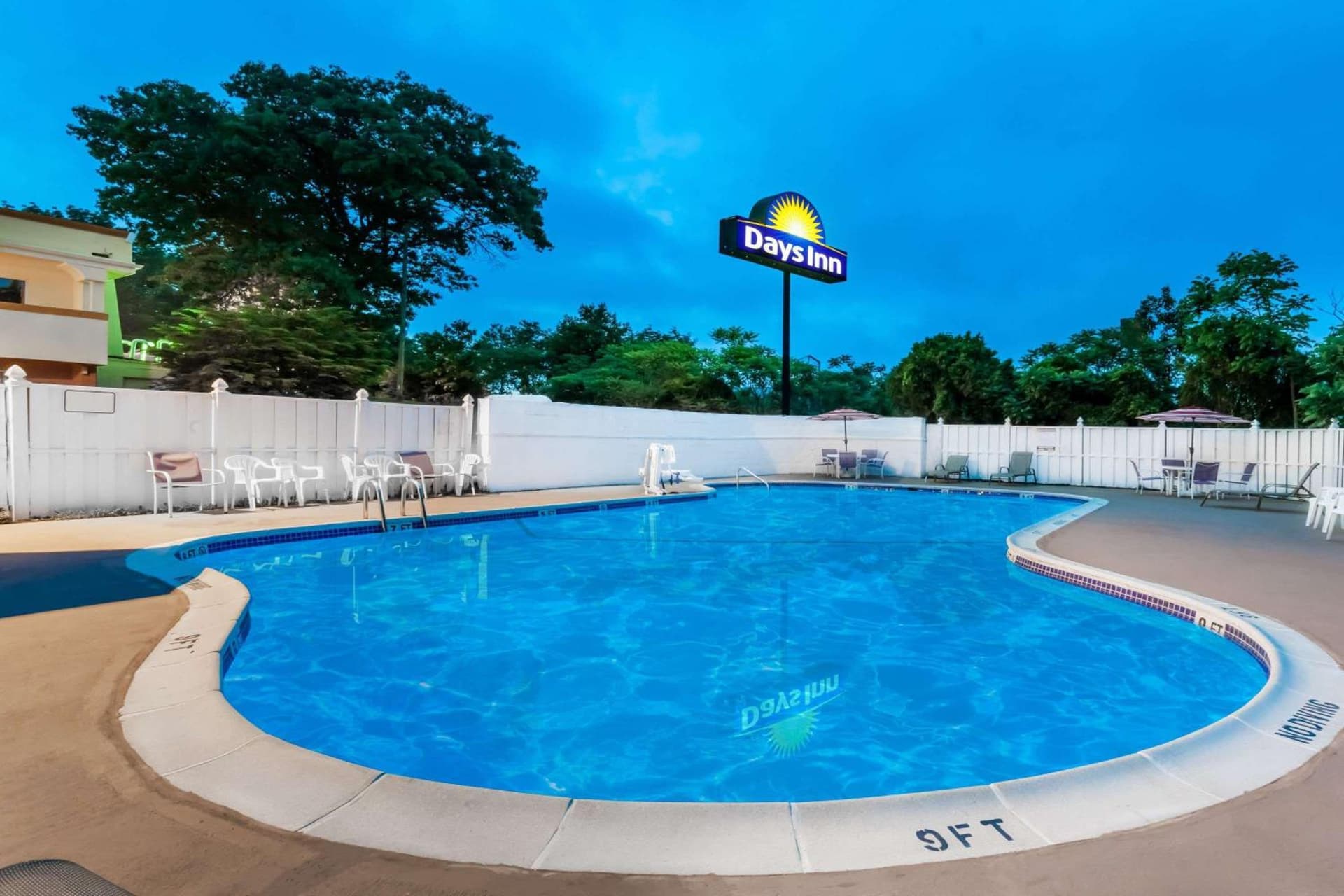 Days Inn by Wyndham Tannersville property views in Tannersville — gallery photo 3