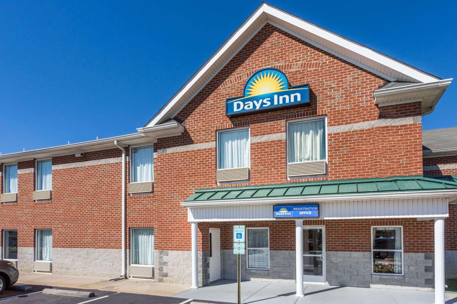 Days Inn by Wyndham, Glen Allen - Richmond North featured exterior or lobby in Richmond, VA — similar hotel