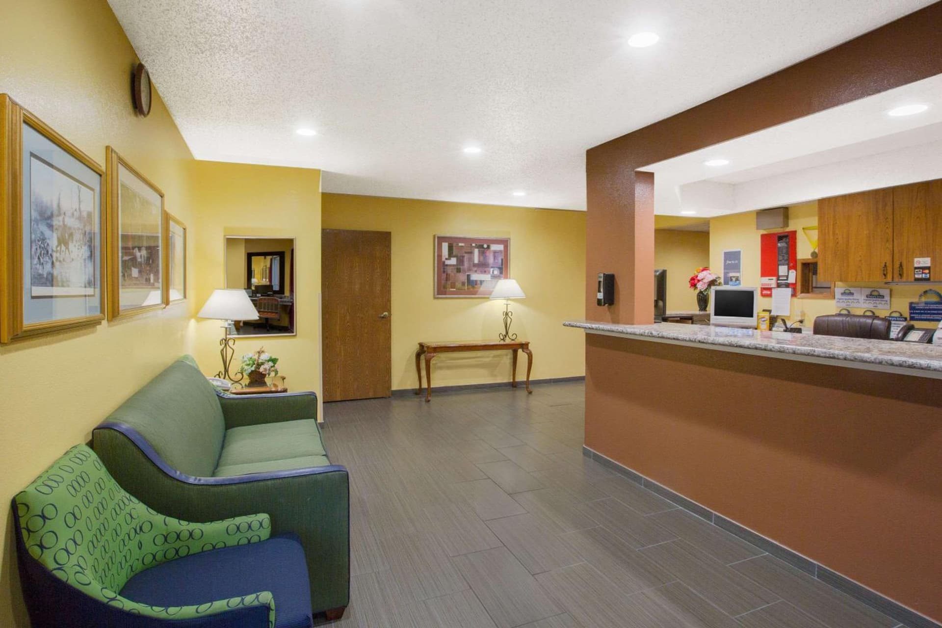 Days Inn by Wyndham Fremont interior in Fremont, CA — gallery photo 2