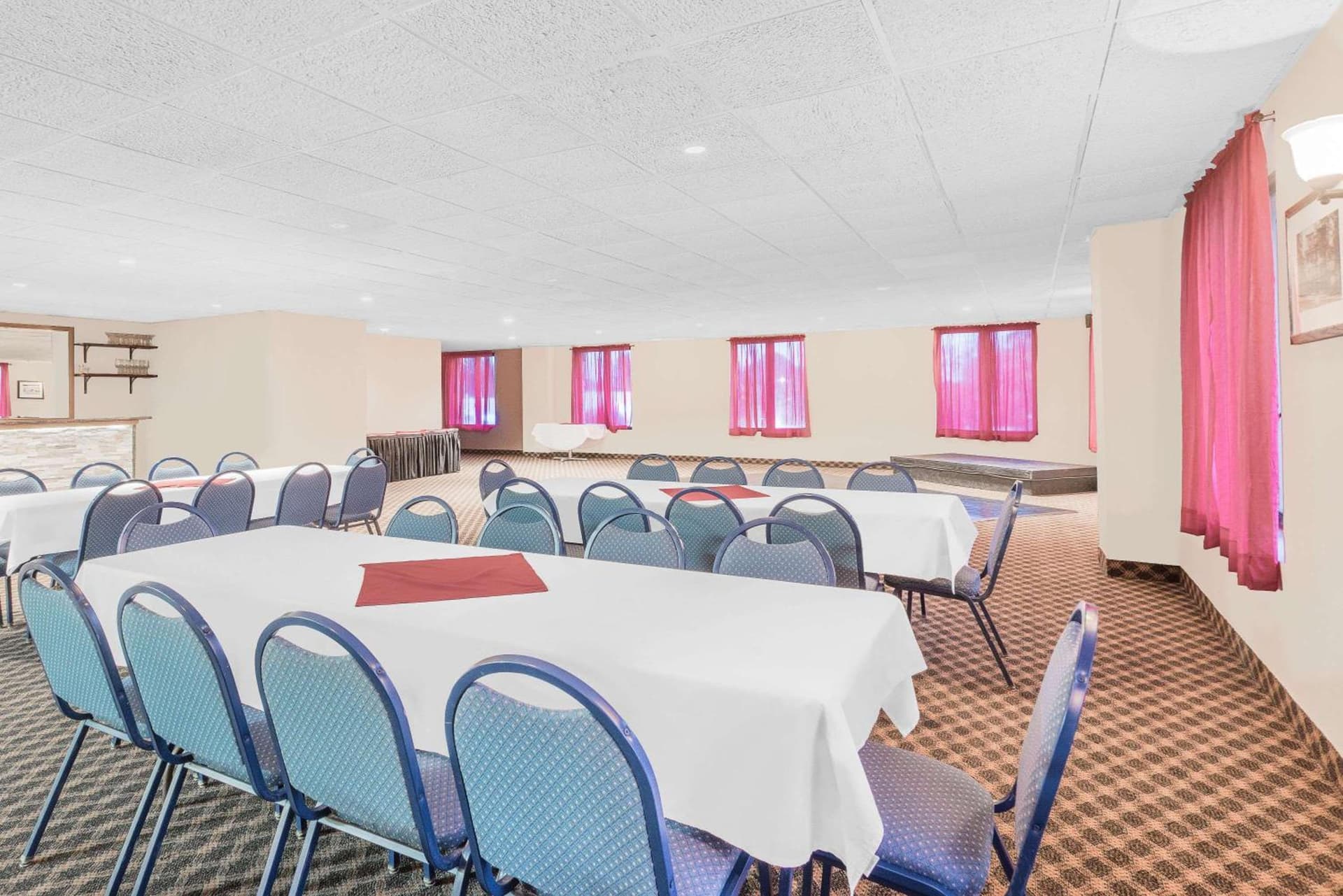 Days Inn by Wyndham Springfield/Phil.Intl Airport gallery photo in Springfield — image 26