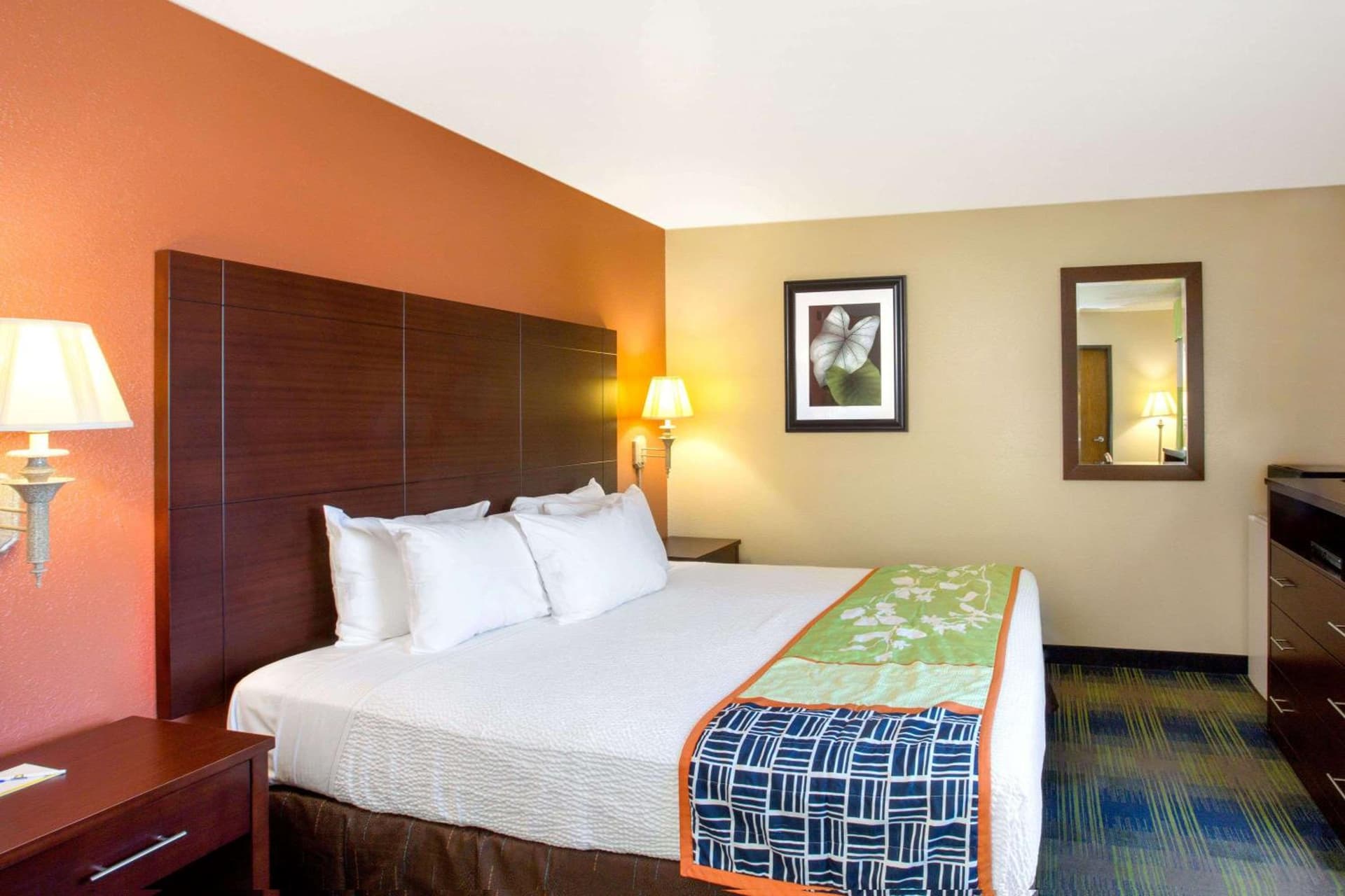 Days Inn by Wyndham Fremont gallery photo in Fremont, CA — image 19