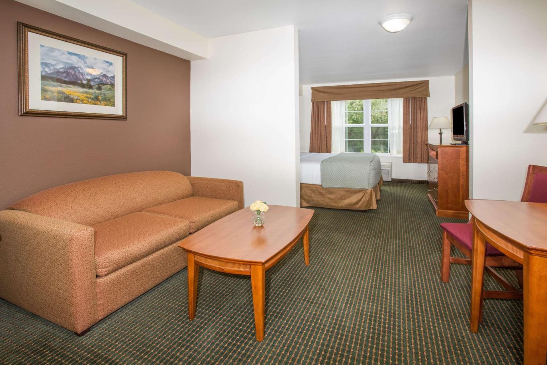 Days Inn by Wyndham Manitou Springs gallery photo in Manitou Springs, CO — image 109