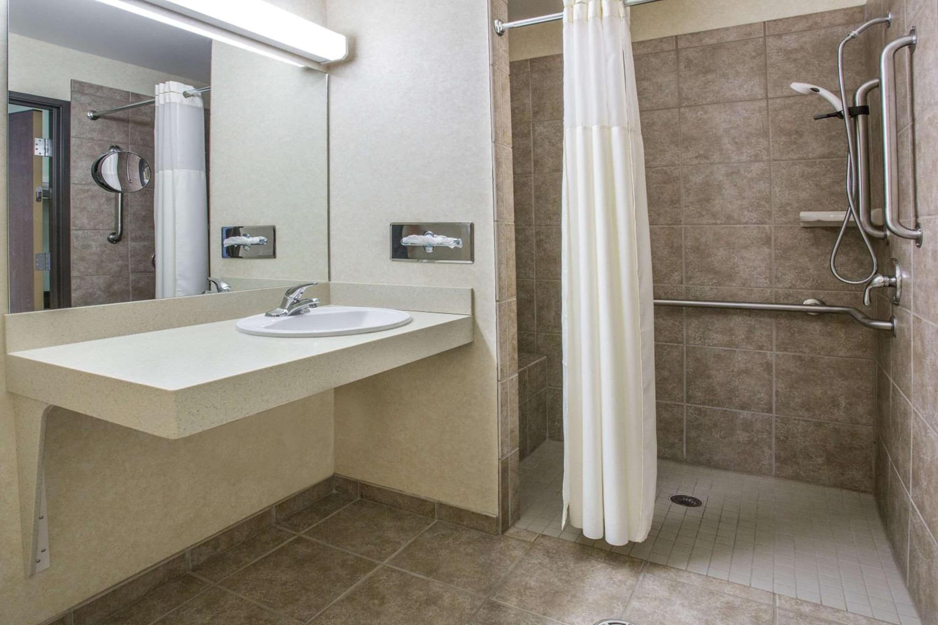 Days Inn by Wyndham Manitou Springs gallery photo in Manitou Springs, CO — image 66