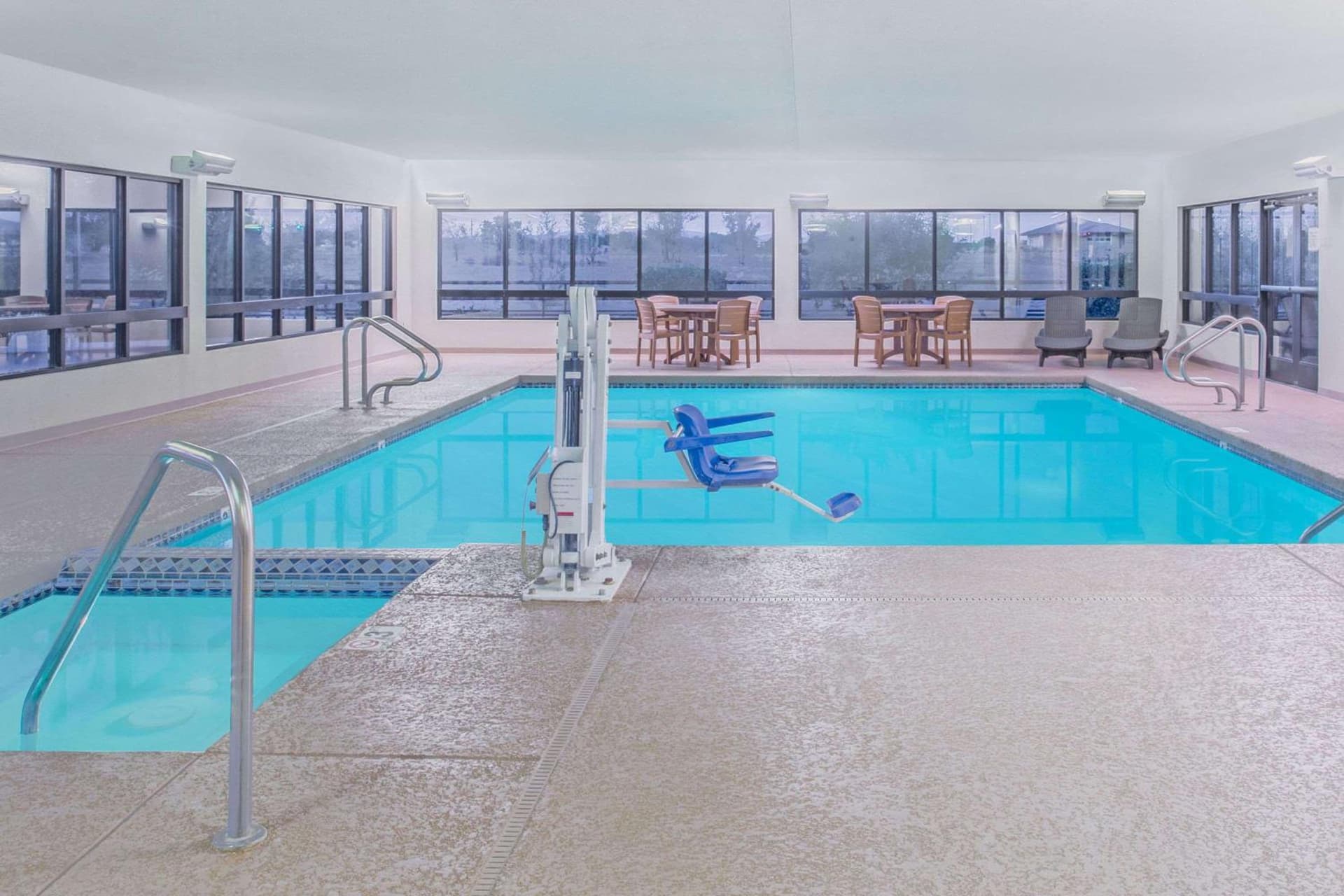 Days Inn by Wyndham Chino Valley property views in Chino Valley, AZ — gallery photo 3