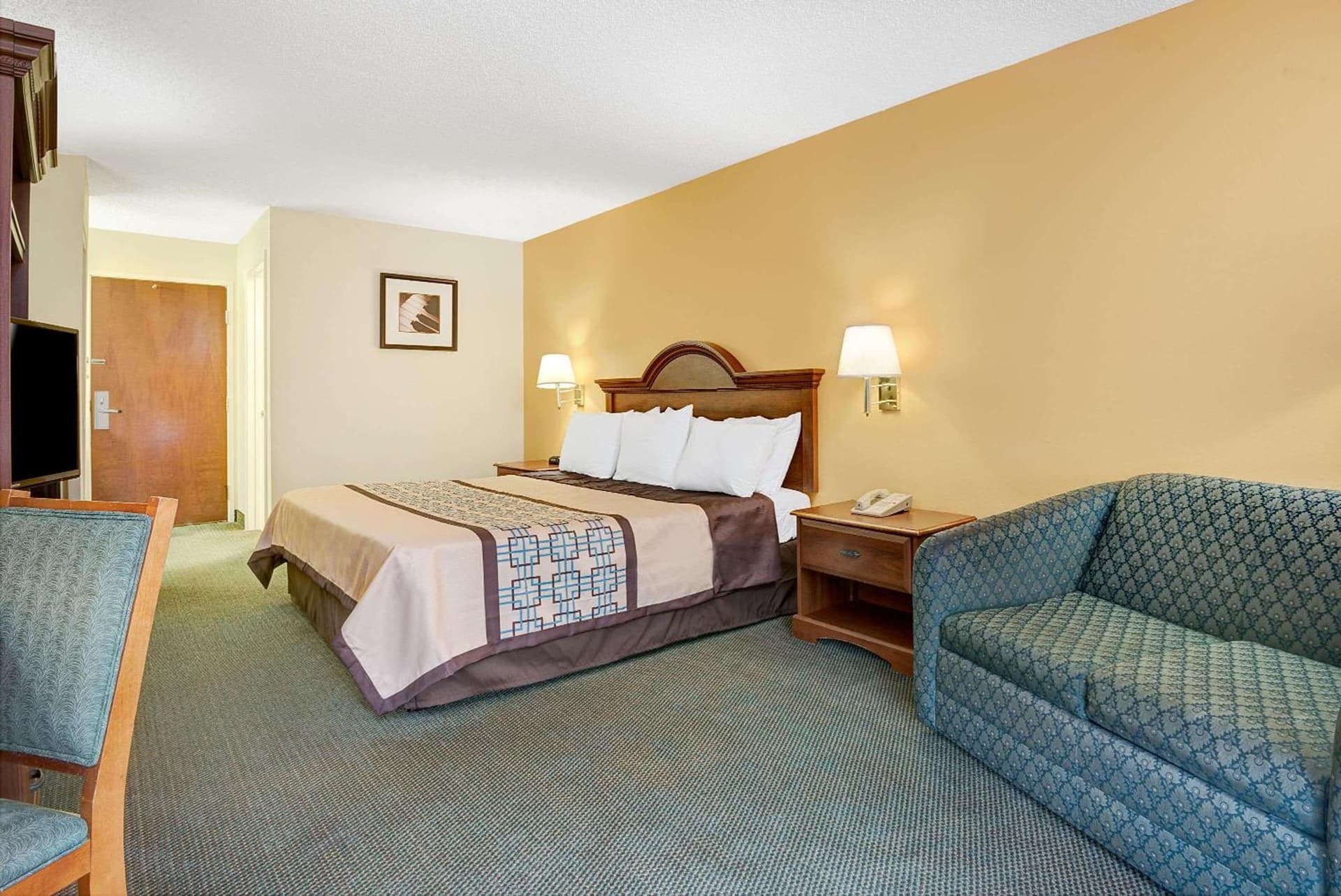 Days Inn by Wyndham Burlington East gallery photo in Haw River, NC — image 17