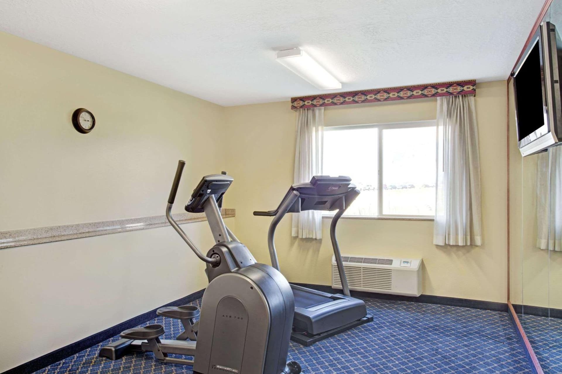 Days Inn by Wyndham Brigham City gallery photo in Brigham City, UT — image 14