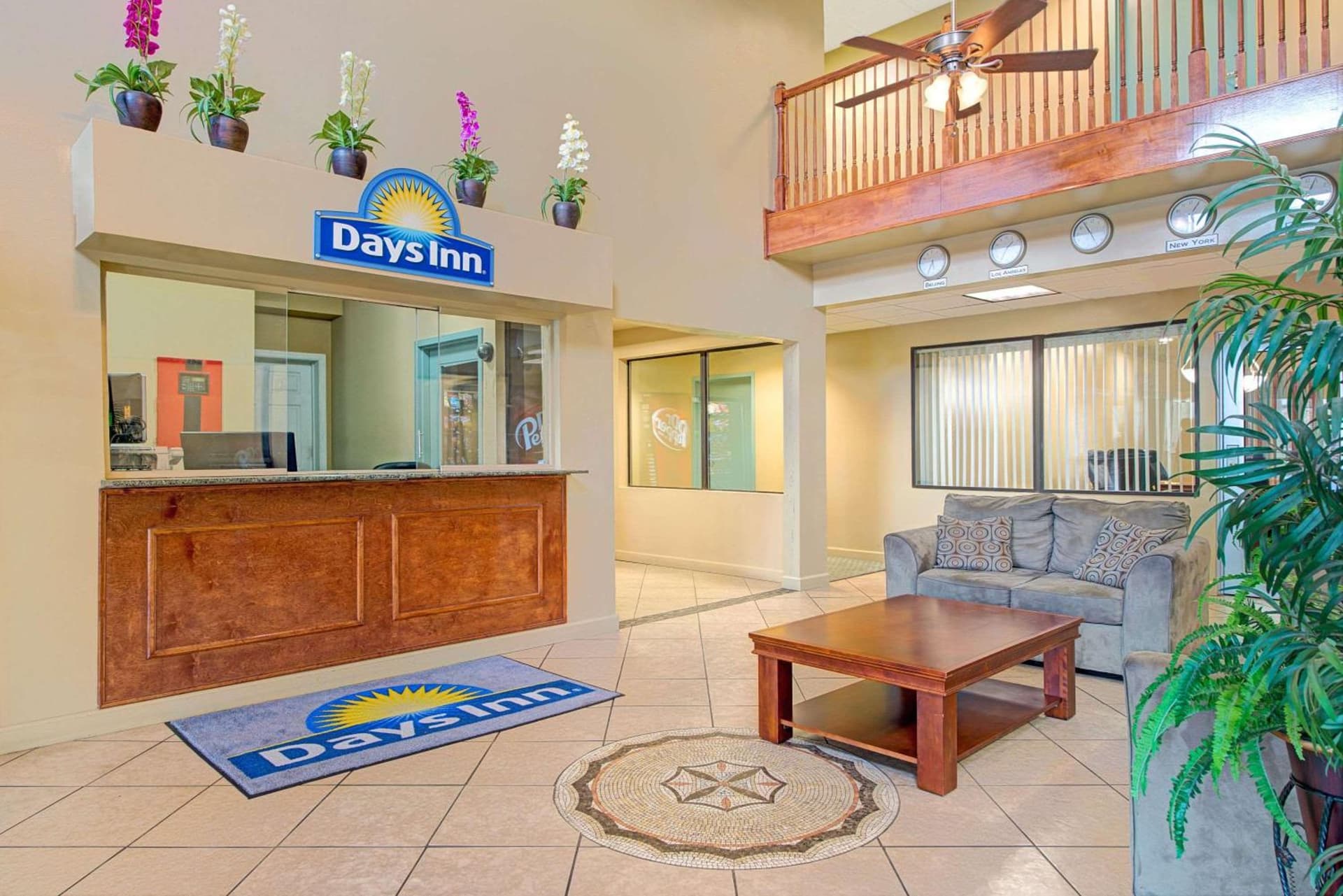 Days Inn by Wyndham Downtown St. Louis gallery photo in Saint Louis, MO — image 25