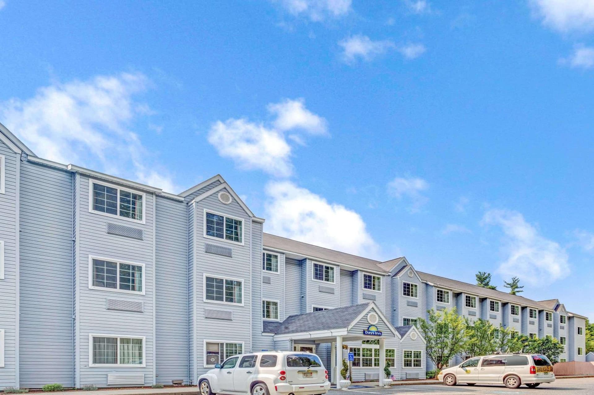 Days Inn by Wyndham Sturbridge featured exterior or lobby in Sturbridge, MA — similar hotel
