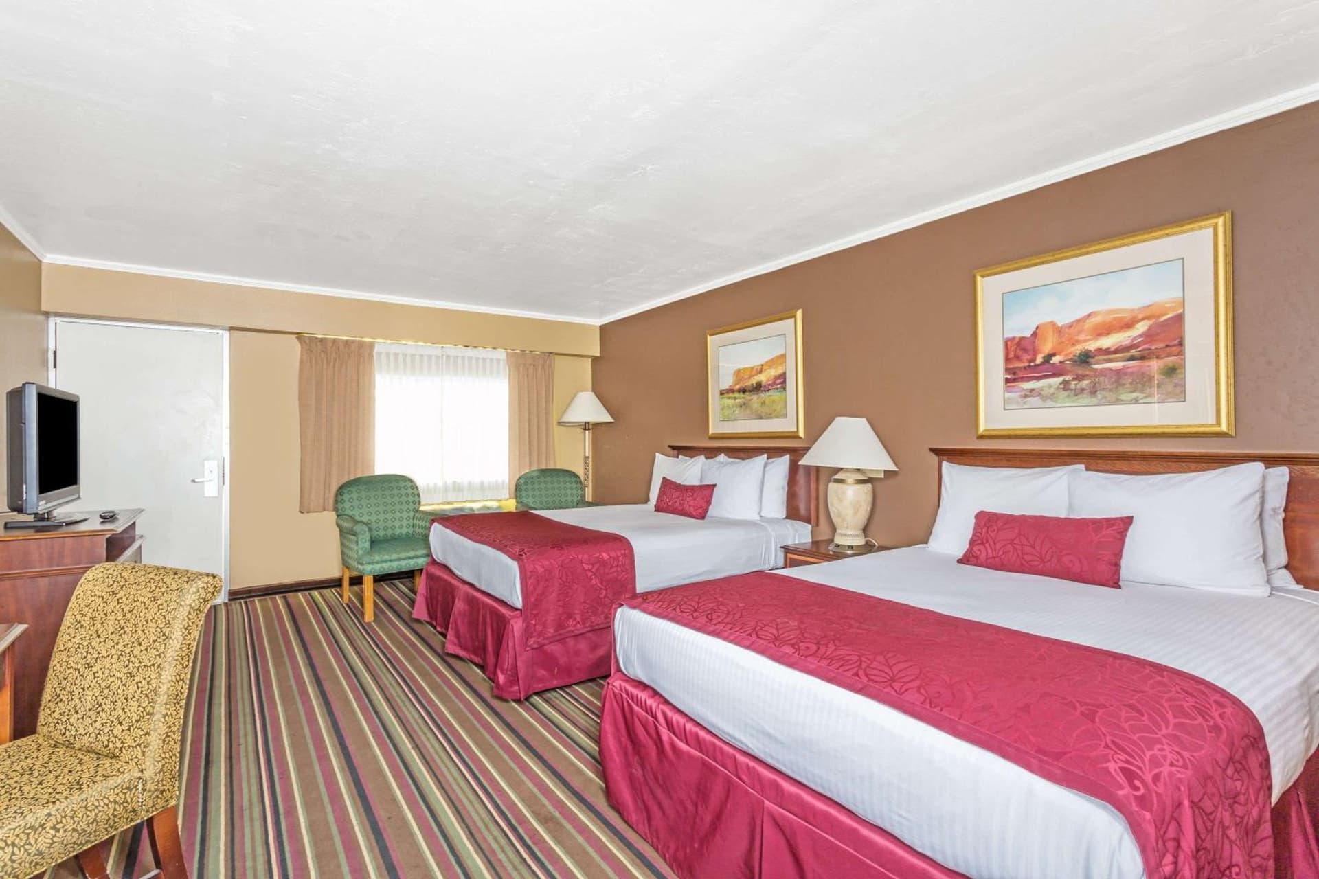 Days Inn & Suites by Wyndham Logan gallery photo in Logan, UT — image 18