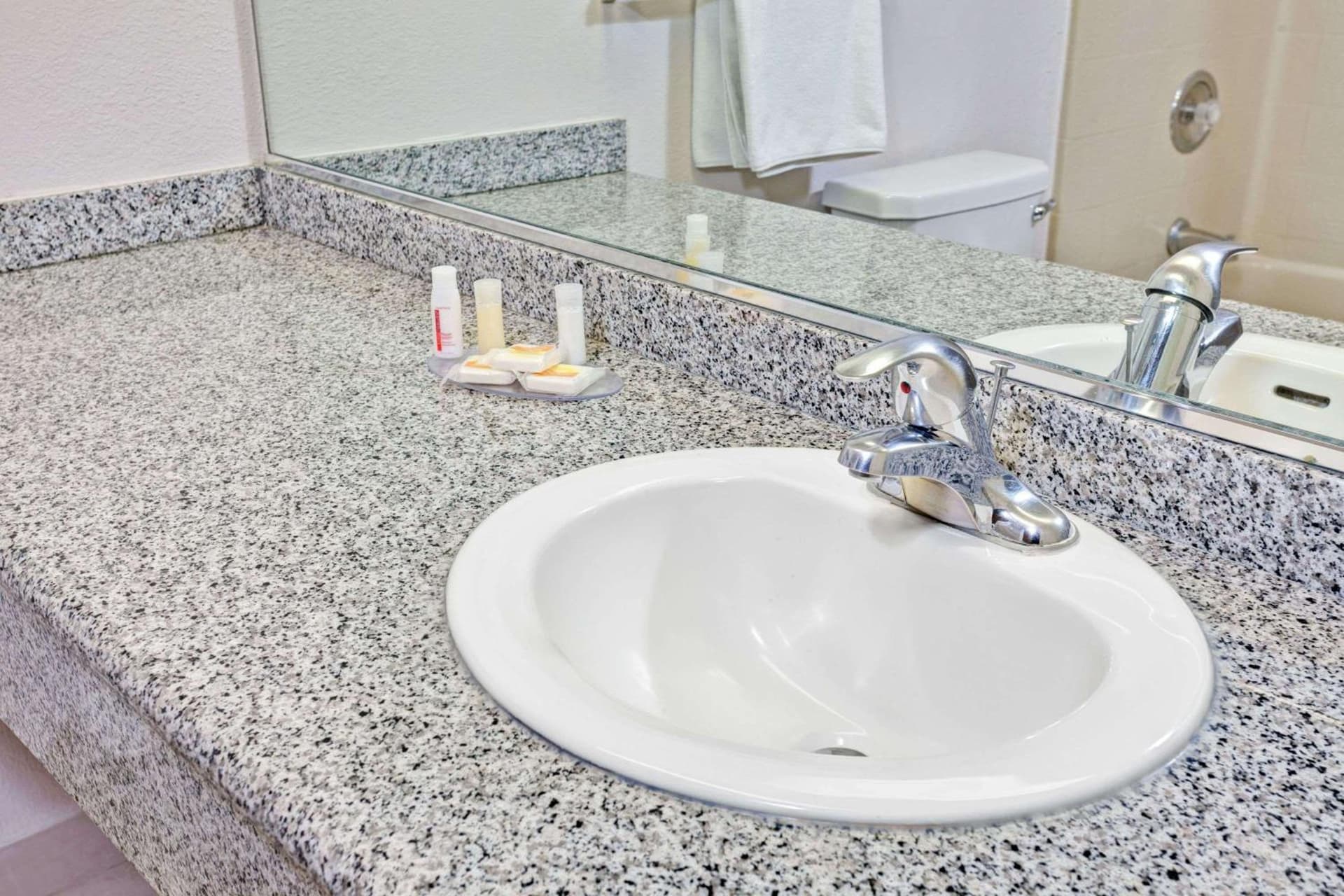 Days Inn & Suites by Wyndham Fullerton interior in Fullerton, CA — gallery photo 2
