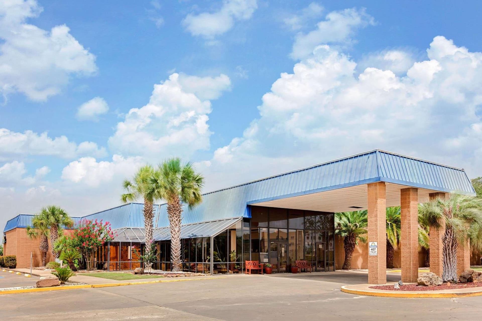 Days Inn by Wyndham Bay City — hotel in Bay City, Texas