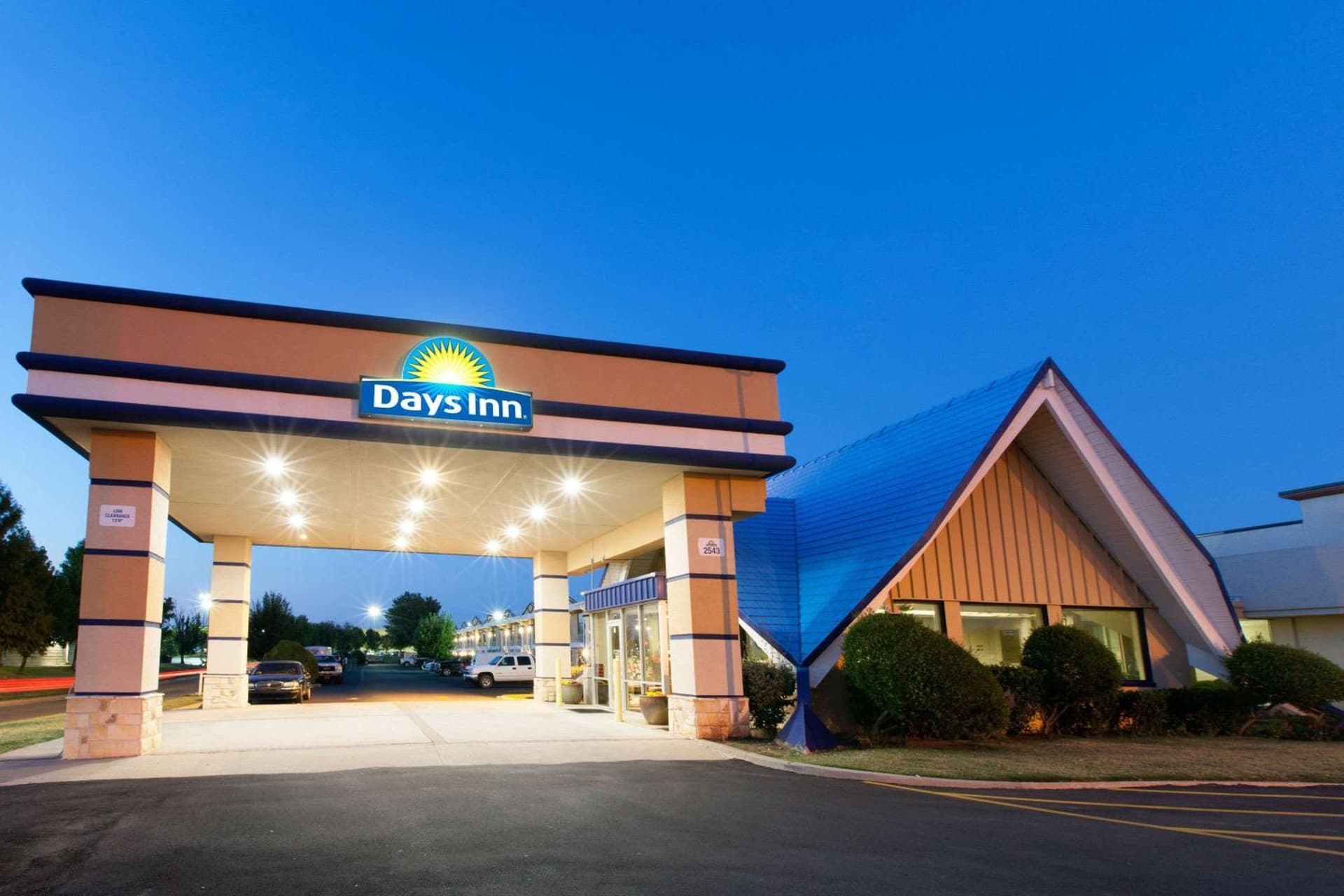Days Inn by Wyndham Norman featured exterior or lobby in Norman, OK — similar hotel