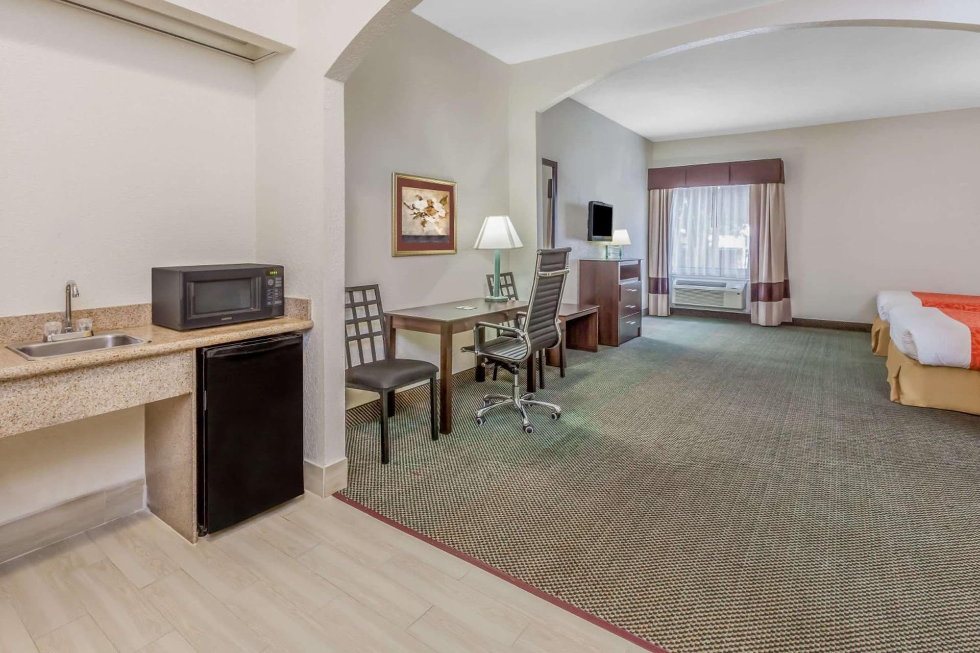 Studio 6 Suites Pasadena, TX gallery photo in Pasadena, TX — image 26