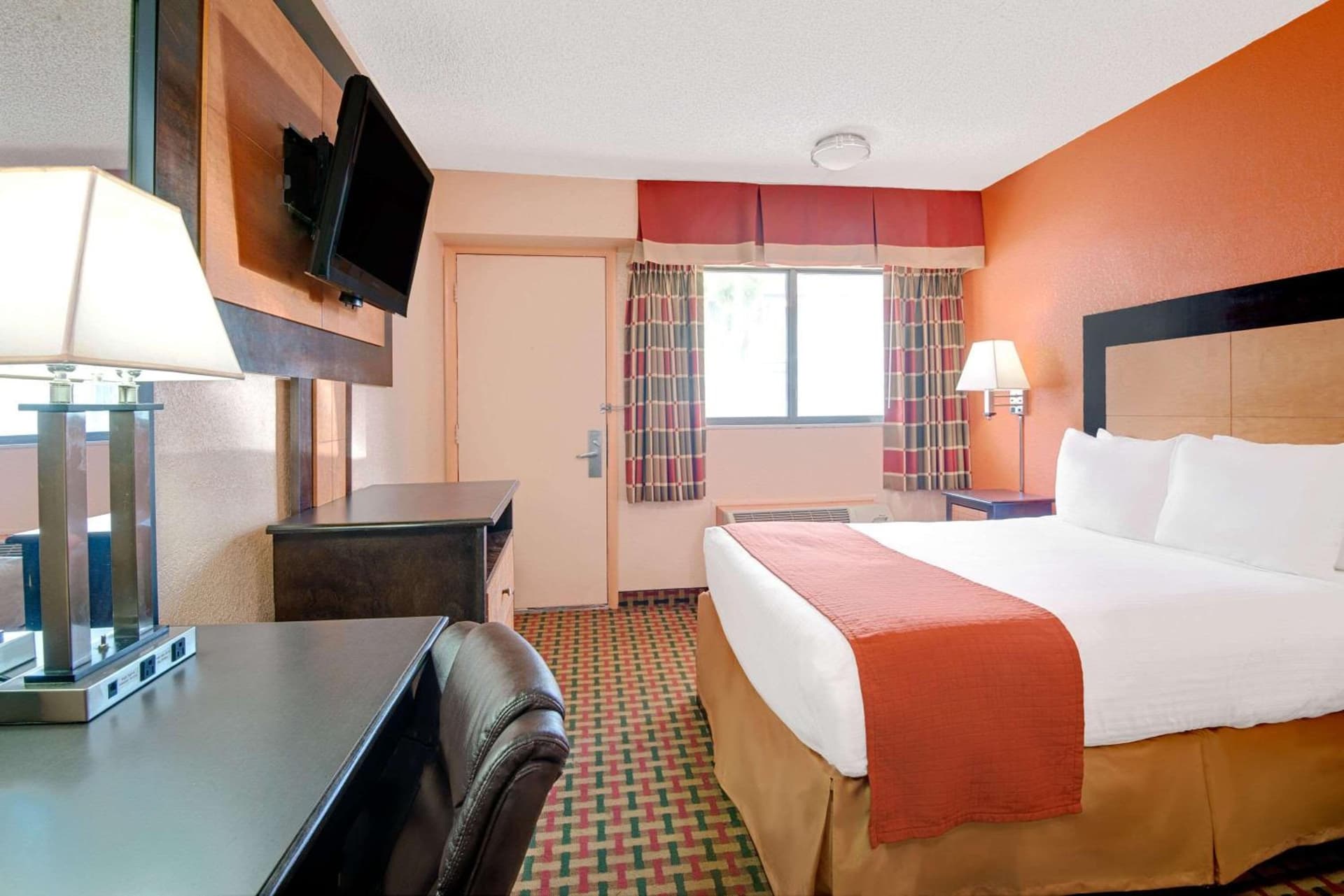 Days Inn by Wyndham Independence gallery photo in Independence, MO — image 8