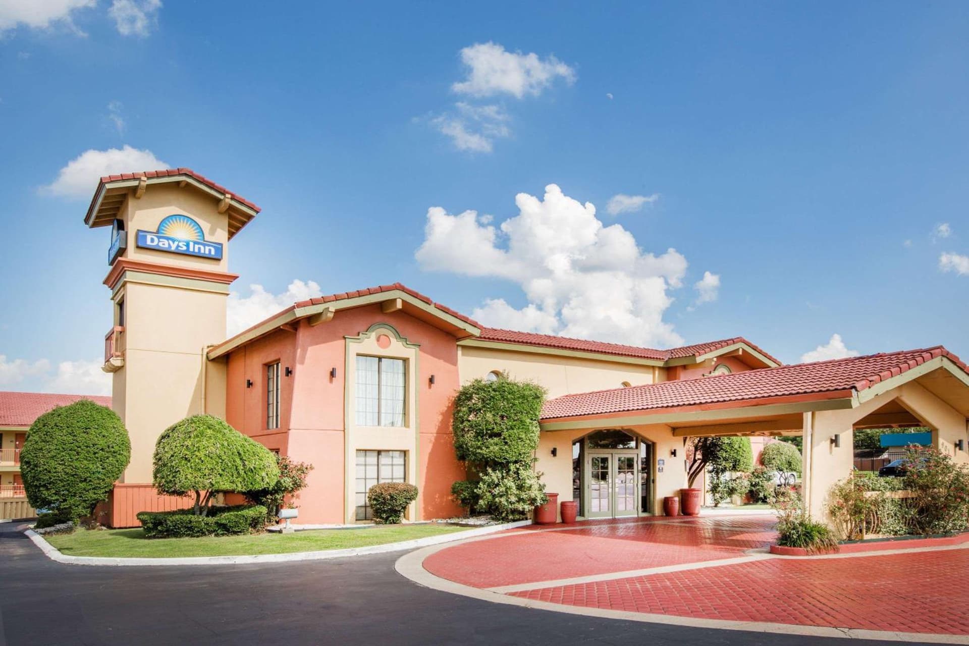 Days Inn by Wyndham Little Rock/Medical Center featured exterior or lobby in Little Rock, AR — similar hotel