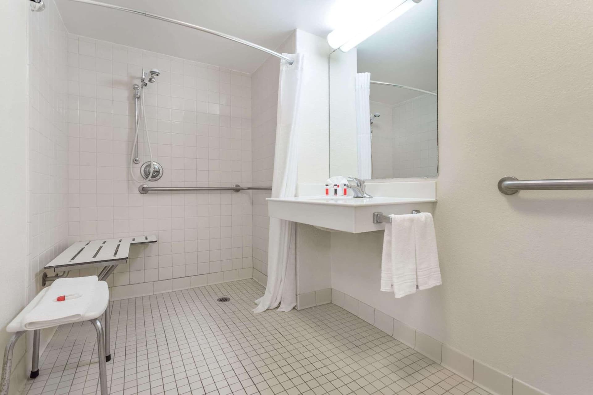 Extended Stay America Suites - Bristol gallery photo in Bristol, VA — image 6